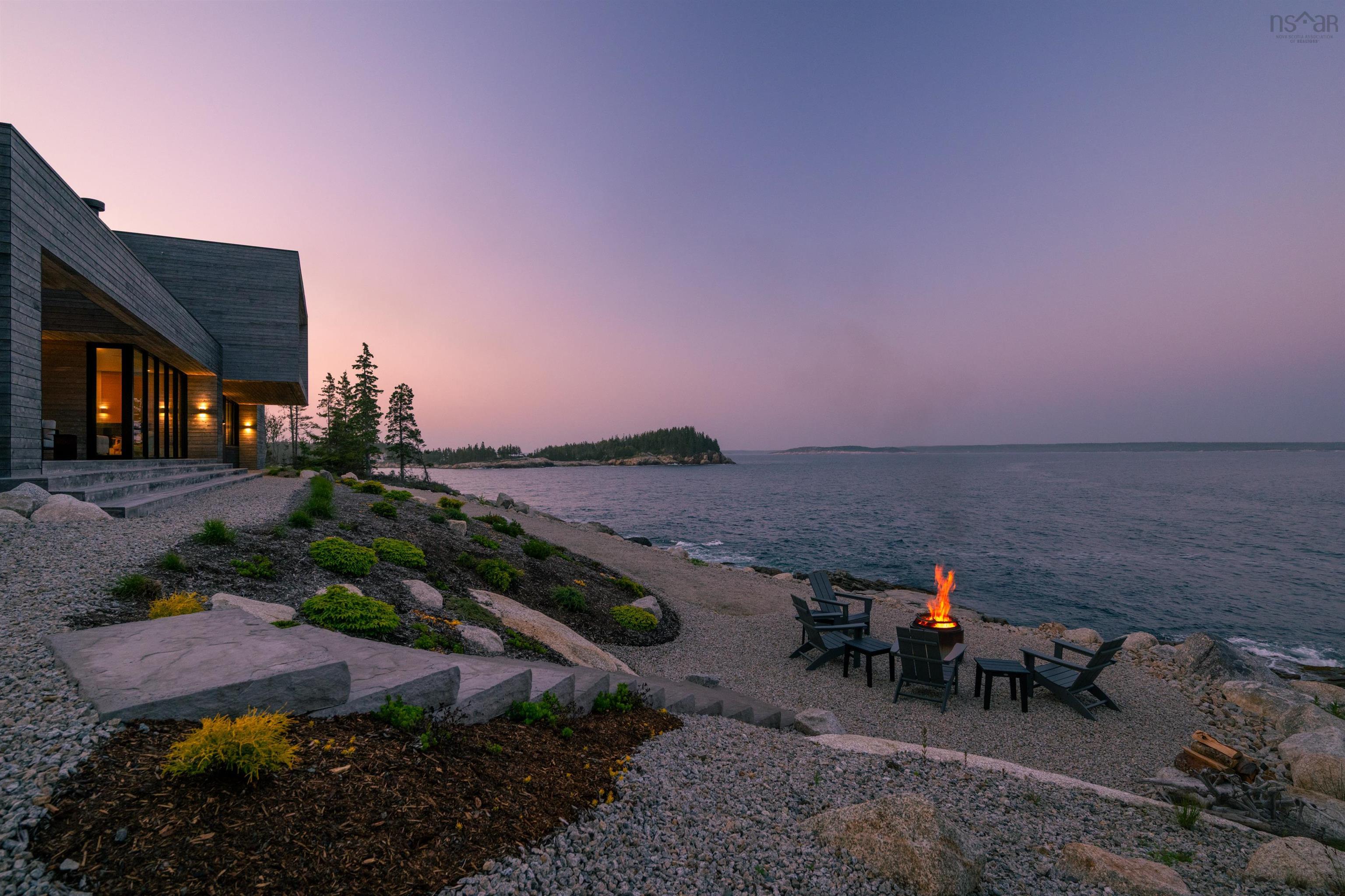 $4,475,000.00: 38 Island Watch Run, Northwest Cove