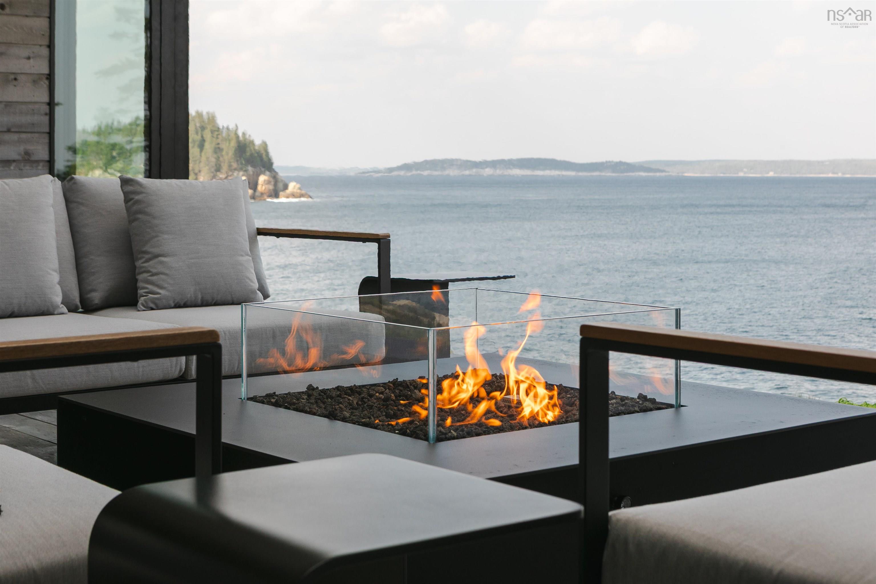 $4,475,000.00: 38 Island Watch Run, Northwest Cove