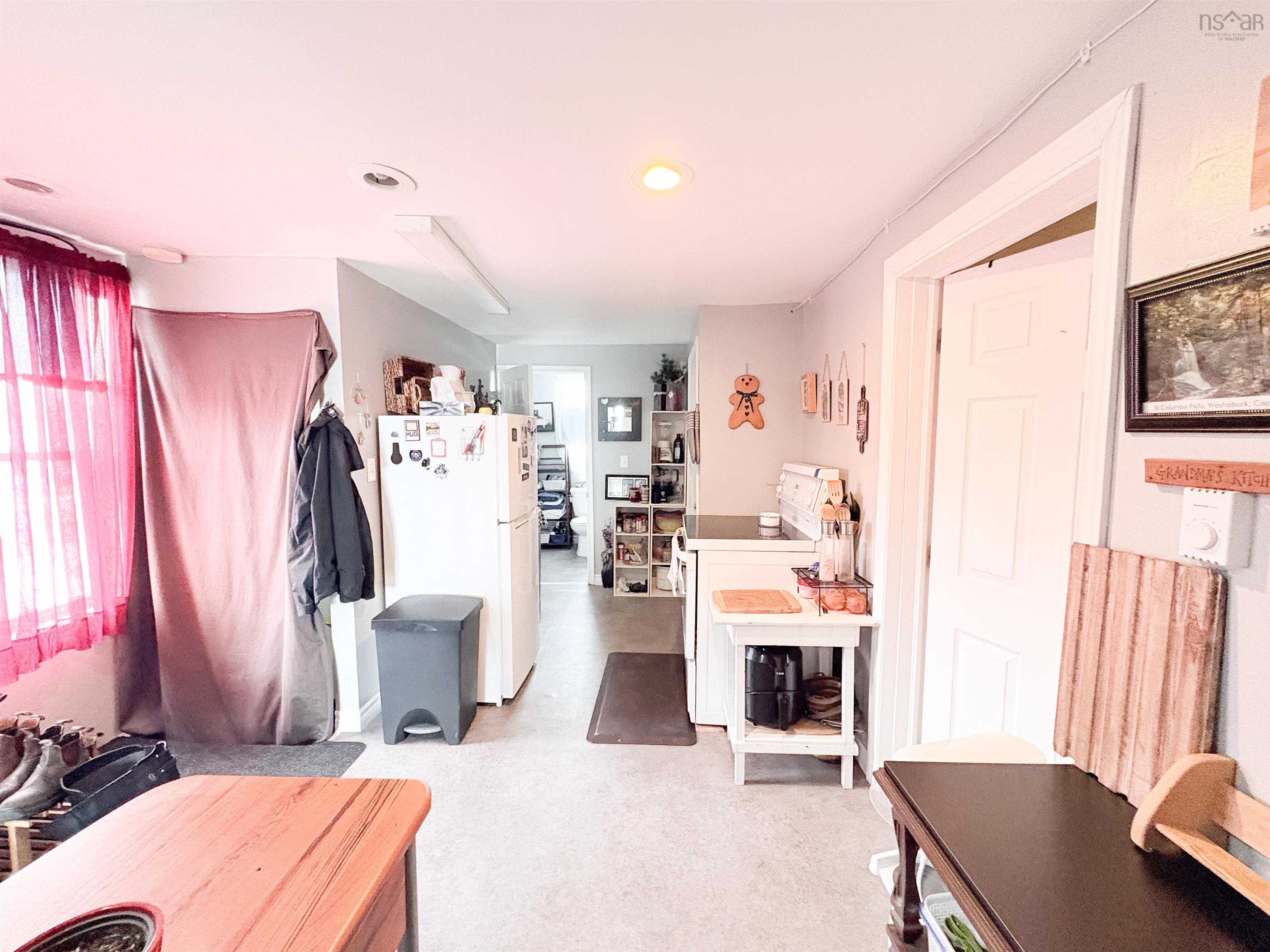 $134,900.00: 9 Burchell Street, Sydney Mines