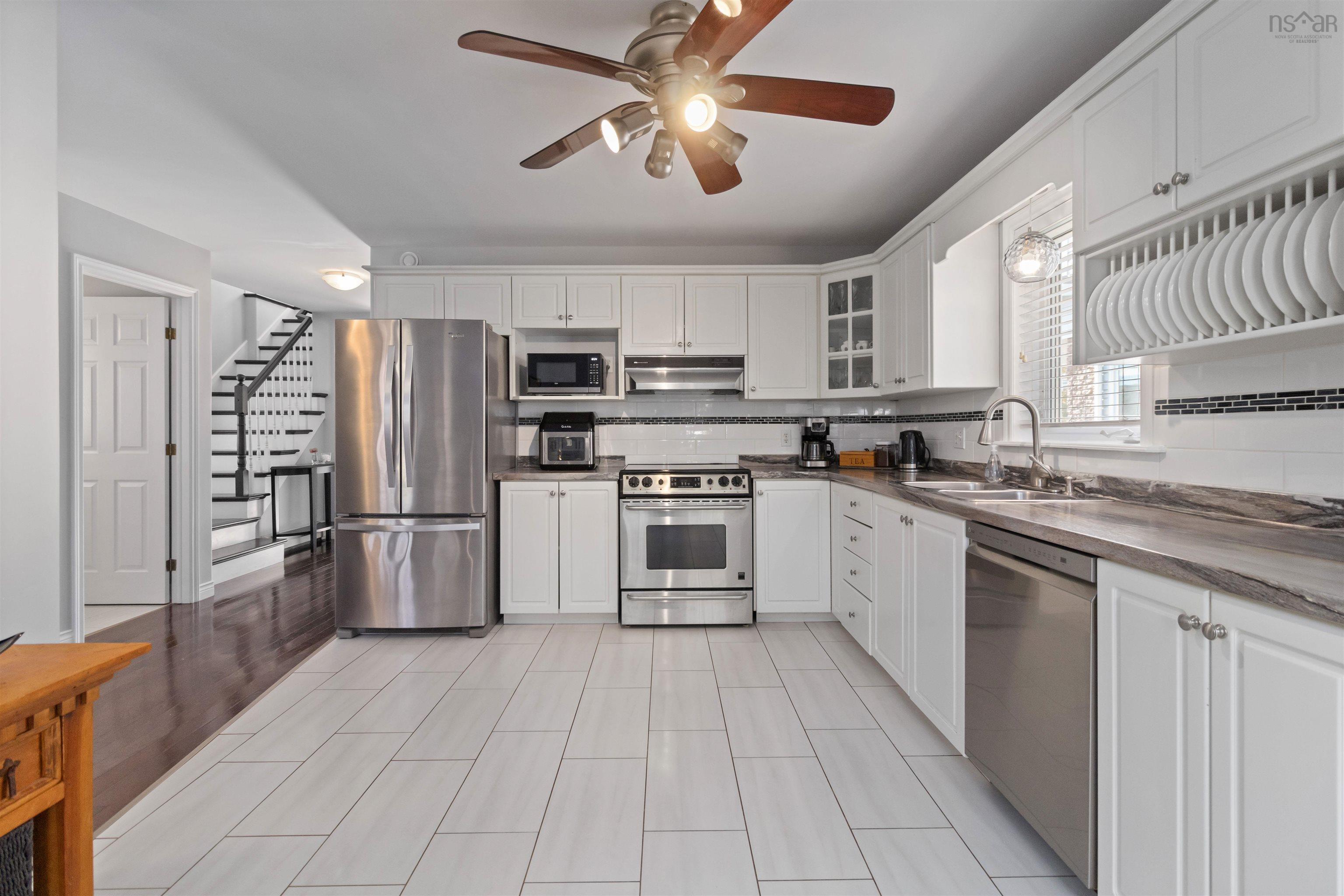 5 Roxham Close, Halifax, NS (MLS 202605956)