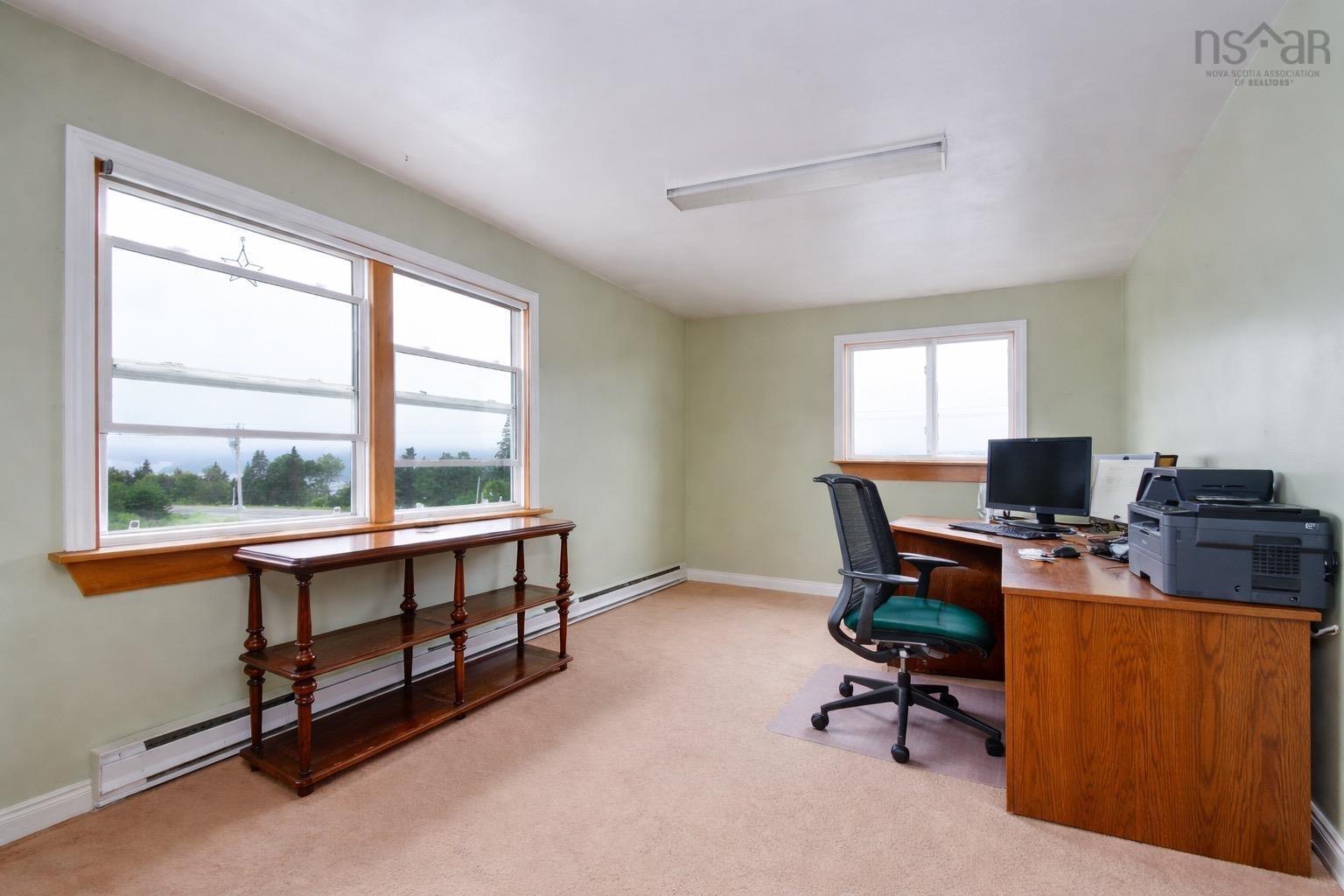 $299,999.00: 785 105 Highway, Boularderie East