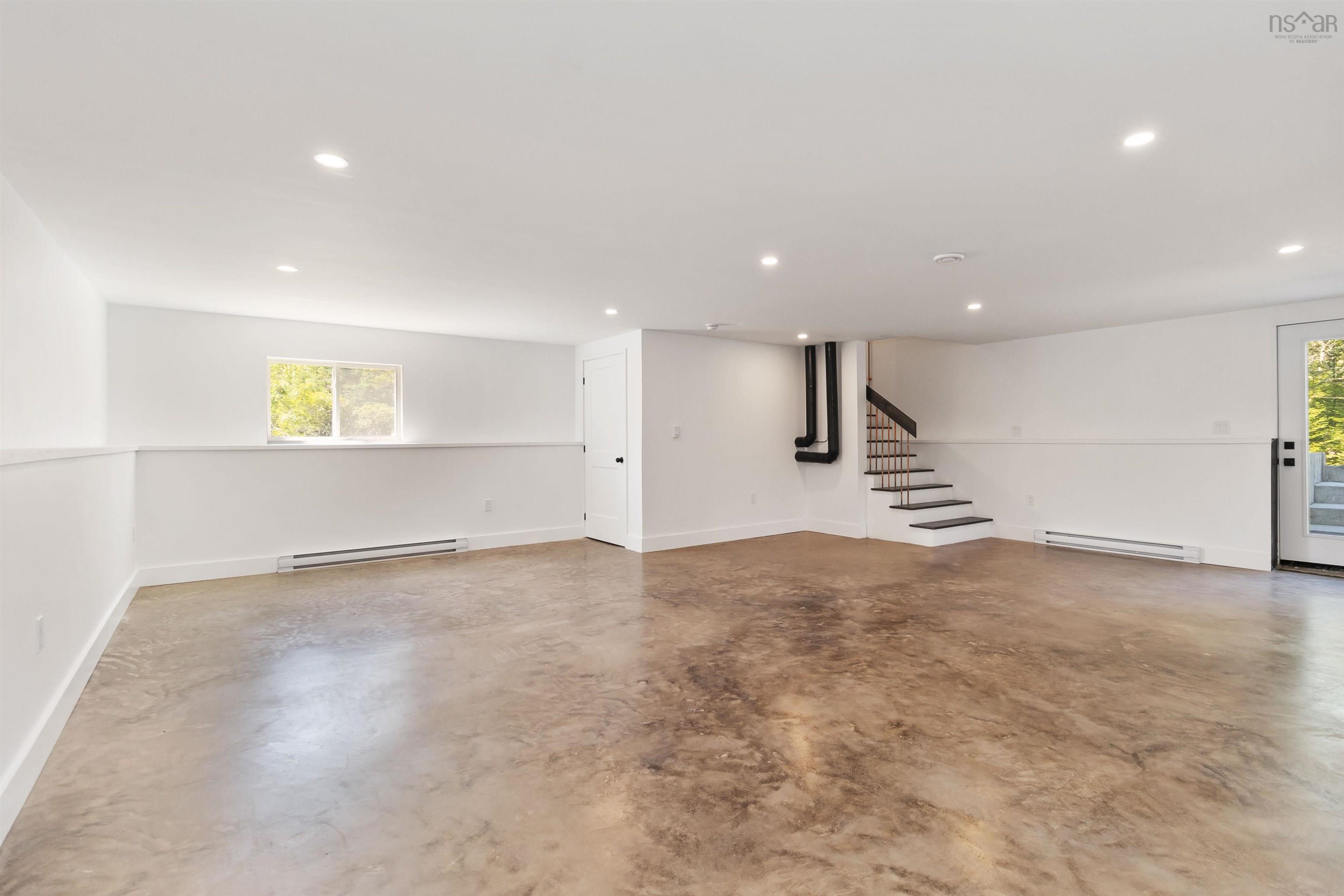 $595,000.00: 119 Everetts Way, Hunts Point