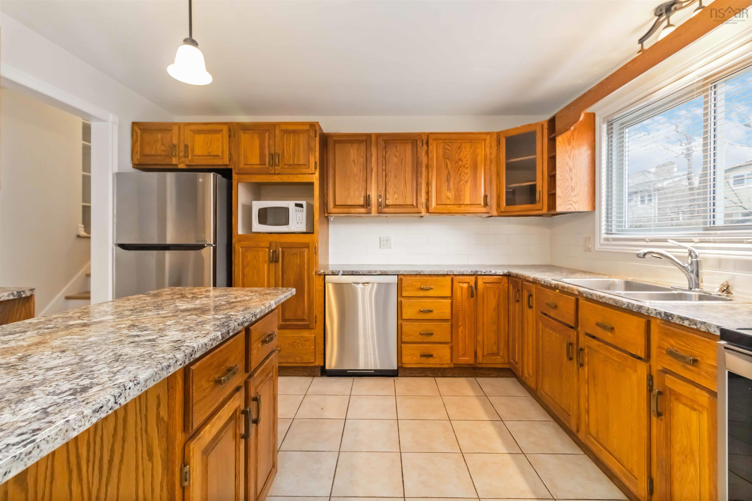 9 Birkdale Crescent, Clayton Park, NS (MLS 202605970)