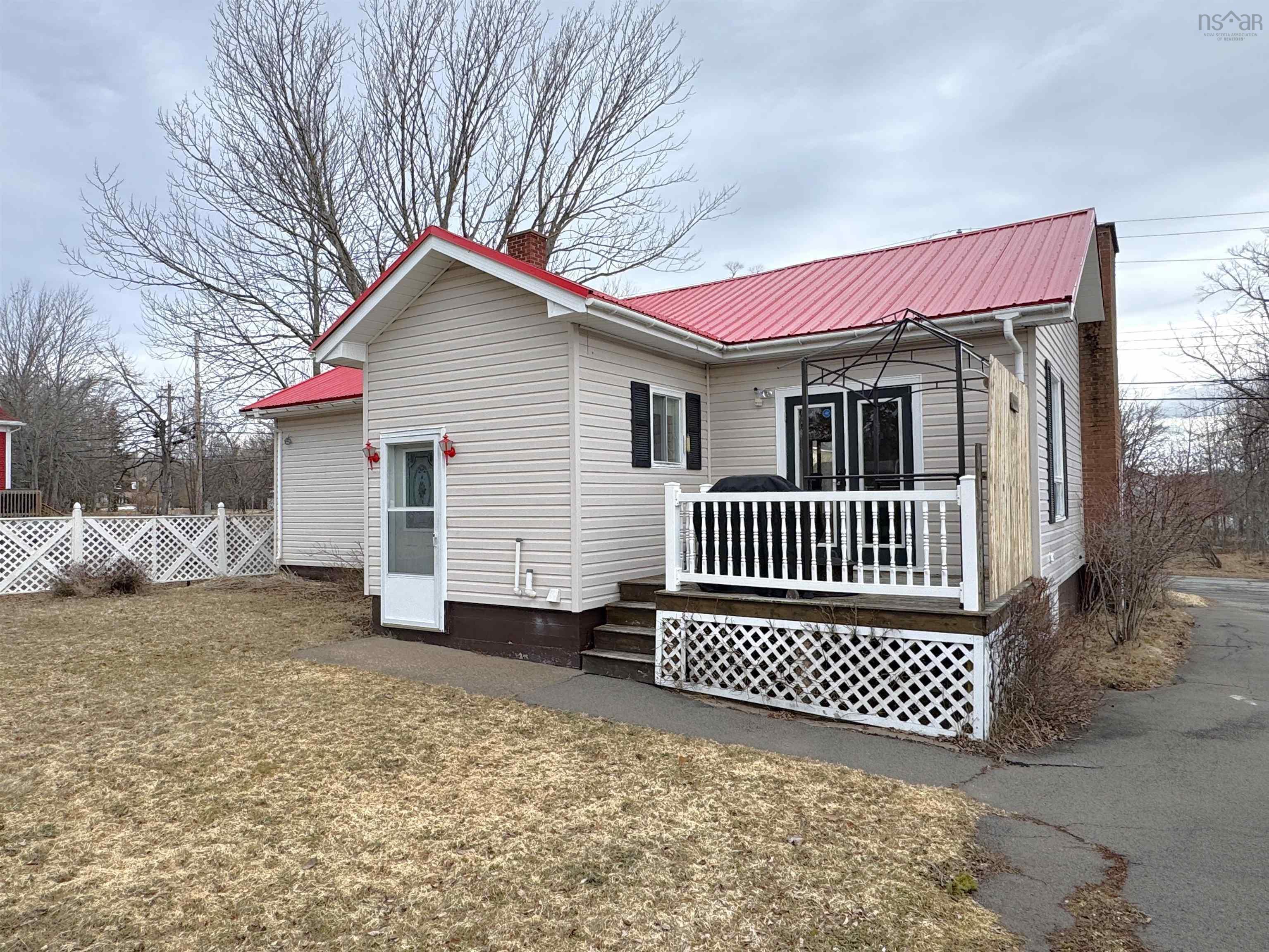 $249,000.00: 1979 Acadia Avenue, Westville