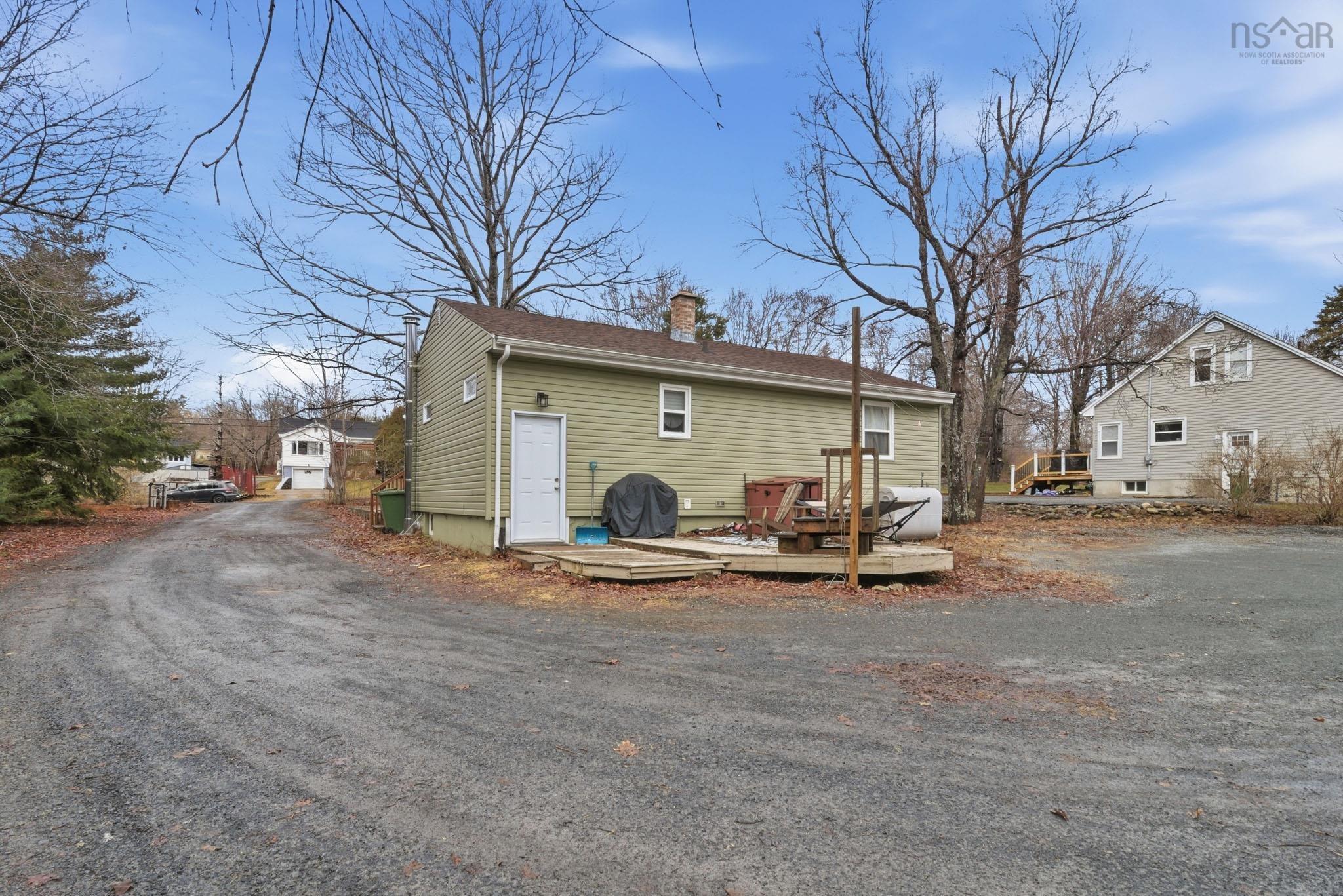 189 Old Beaver Bank Road, Lower Sackville, NS (MLS 202605982)