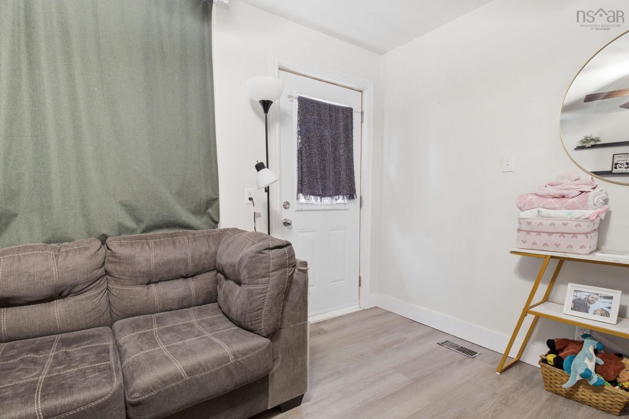 189 Old Beaver Bank Road, Lower Sackville, NS (MLS 202605982)