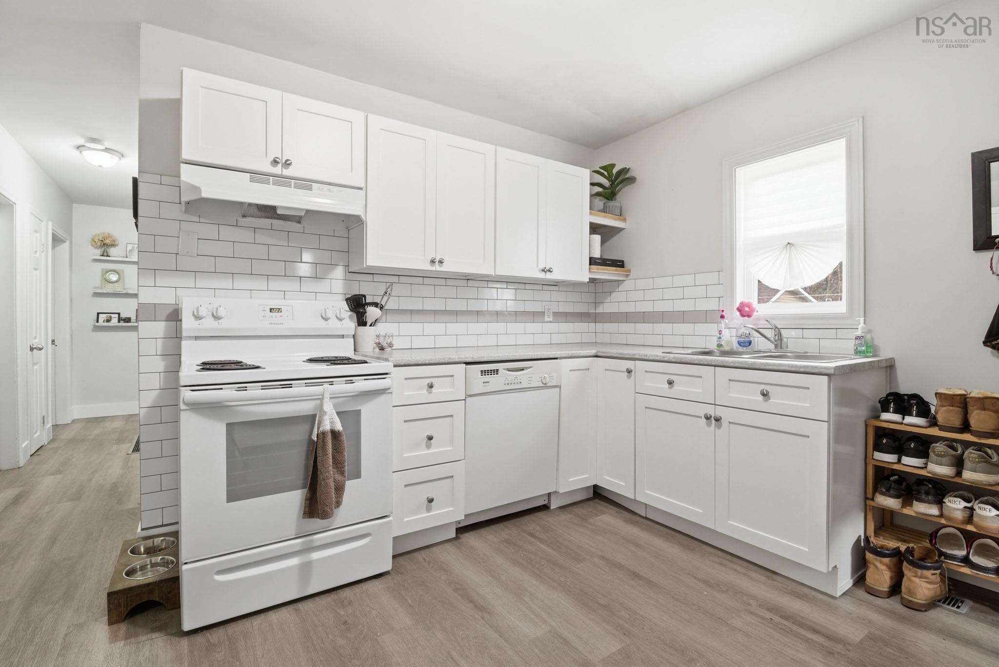 189 Old Beaver Bank Road, Lower Sackville, NS (MLS 202605982)