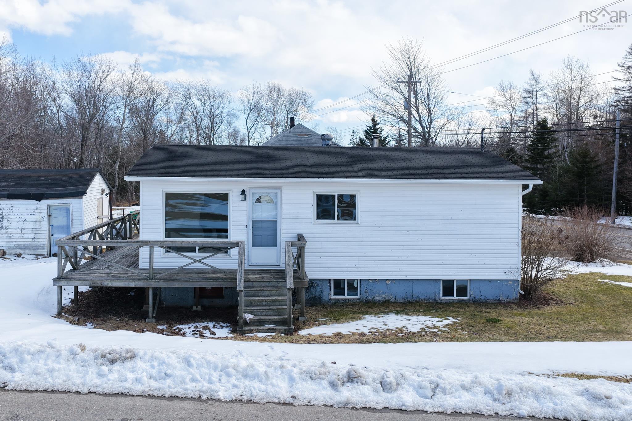 $219,000.00: 228 Murphy Road, Westmount