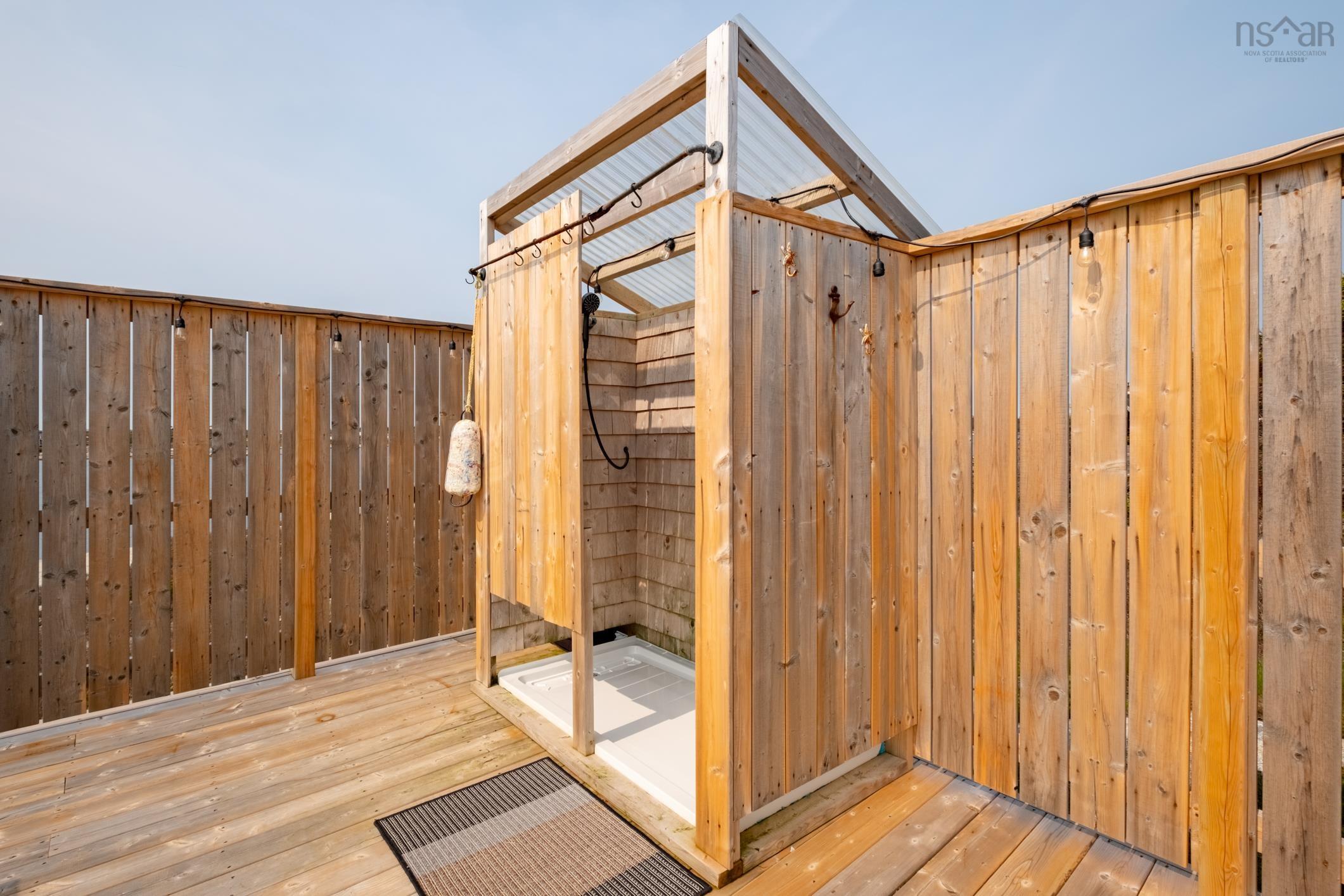 8 Simmons Island, West Dover, NS (MLS 202605990)