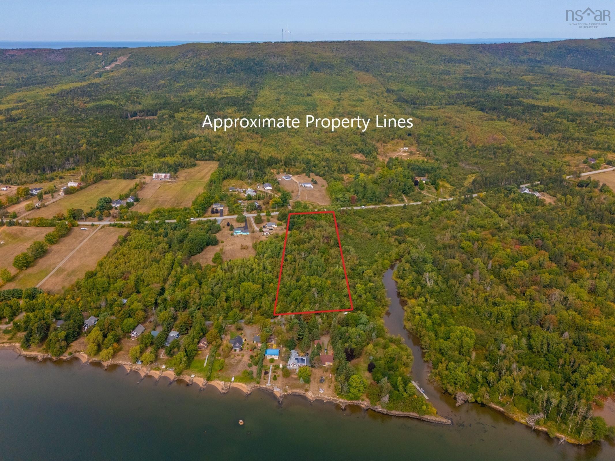 $69,000.00: Lot Highway 1, Granville Centre