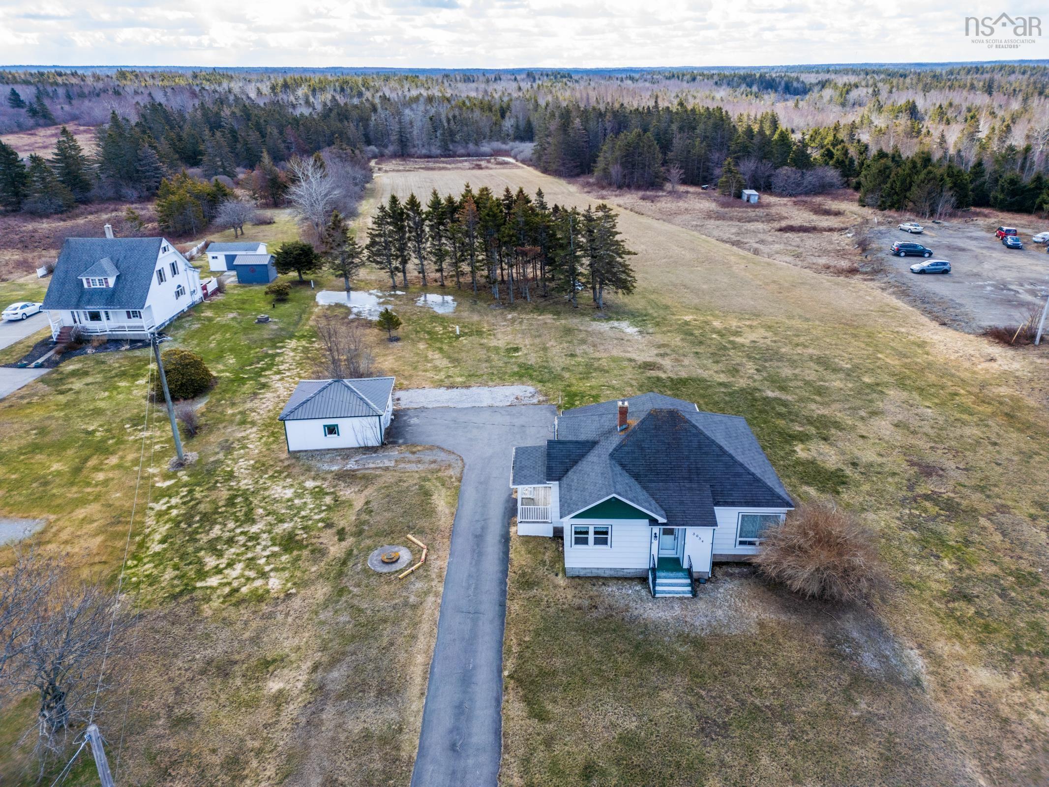 $269,900.00: 3654 Highway 1, St. Bernard