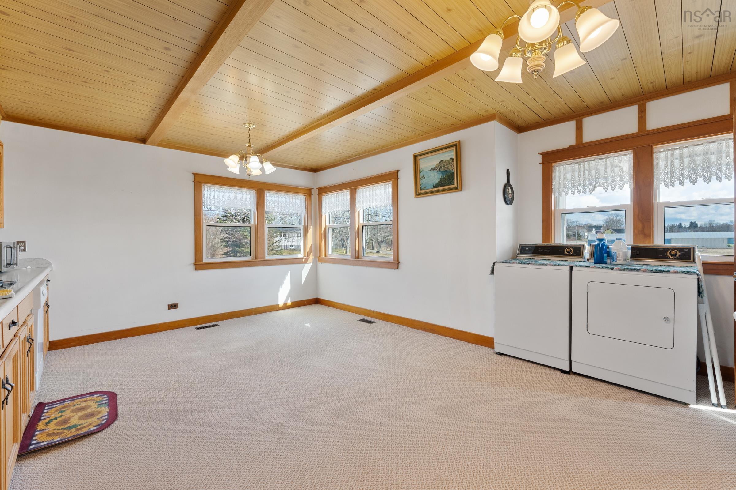 $269,900.00: 3654 Highway 1, St. Bernard