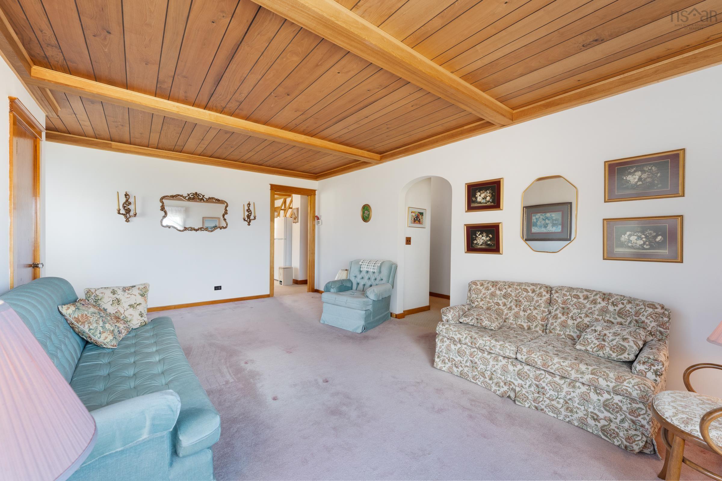 $269,900.00: 3654 Highway 1, St. Bernard