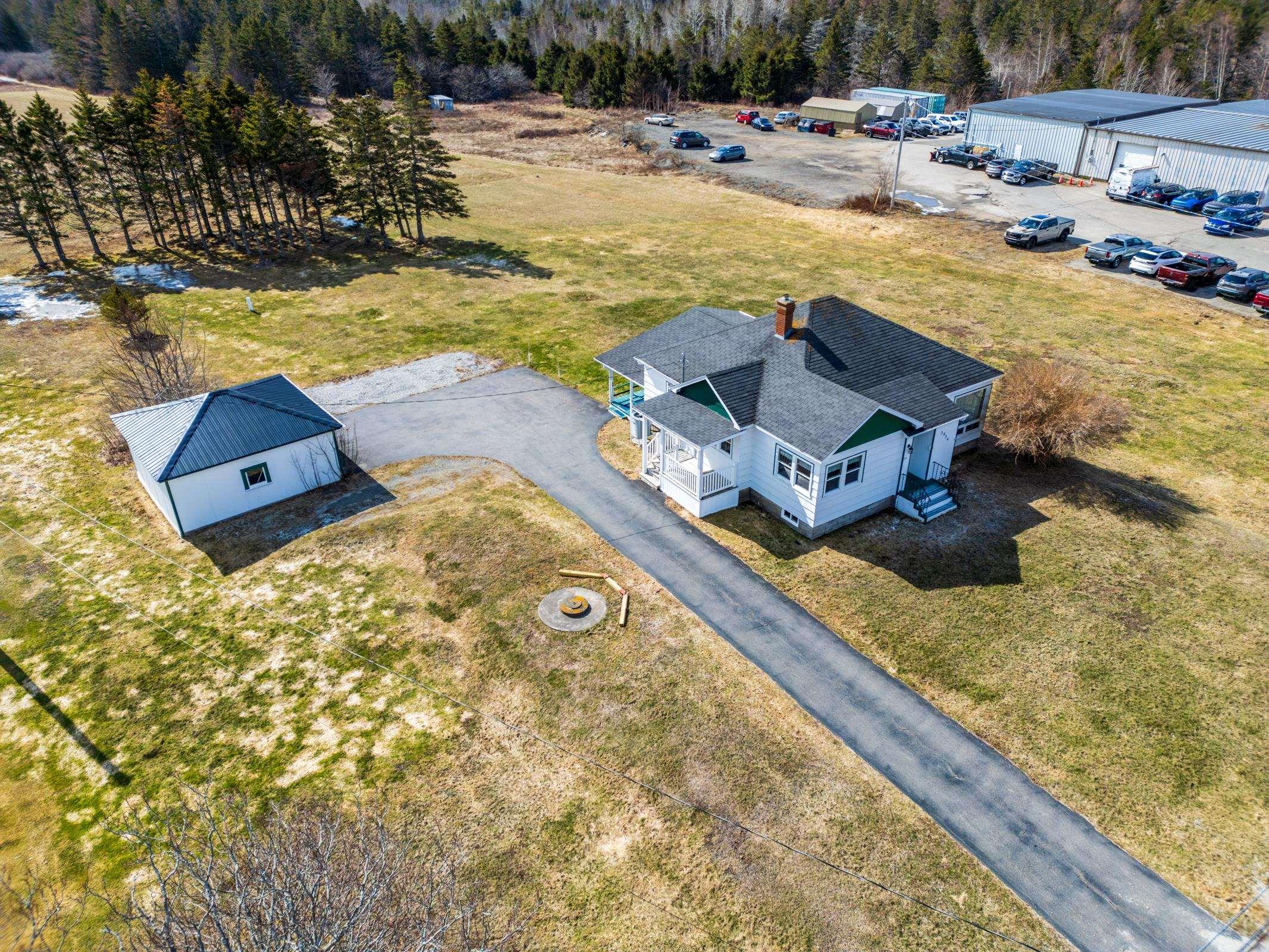 $269,900.00: 3654 Highway 1, St. Bernard