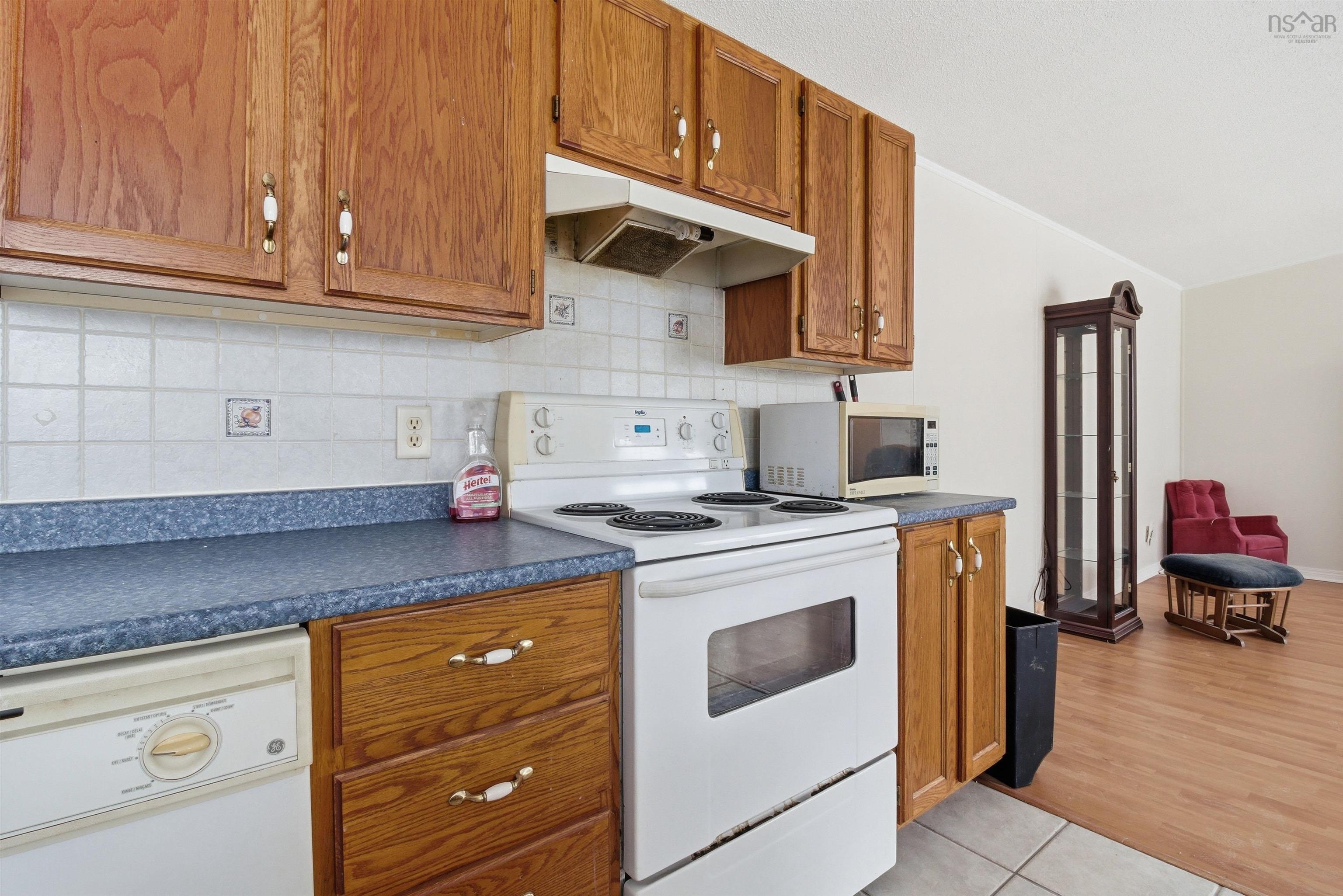 32 Pine Street, Eastern Passage, NS (MLS 202606004)