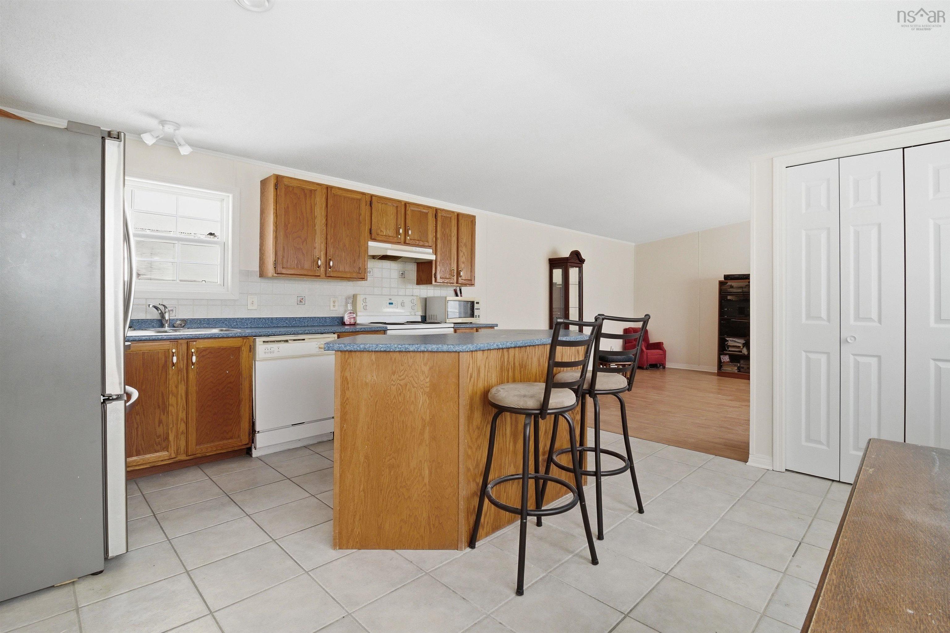 32 Pine Street, Eastern Passage, NS (MLS 202606004)