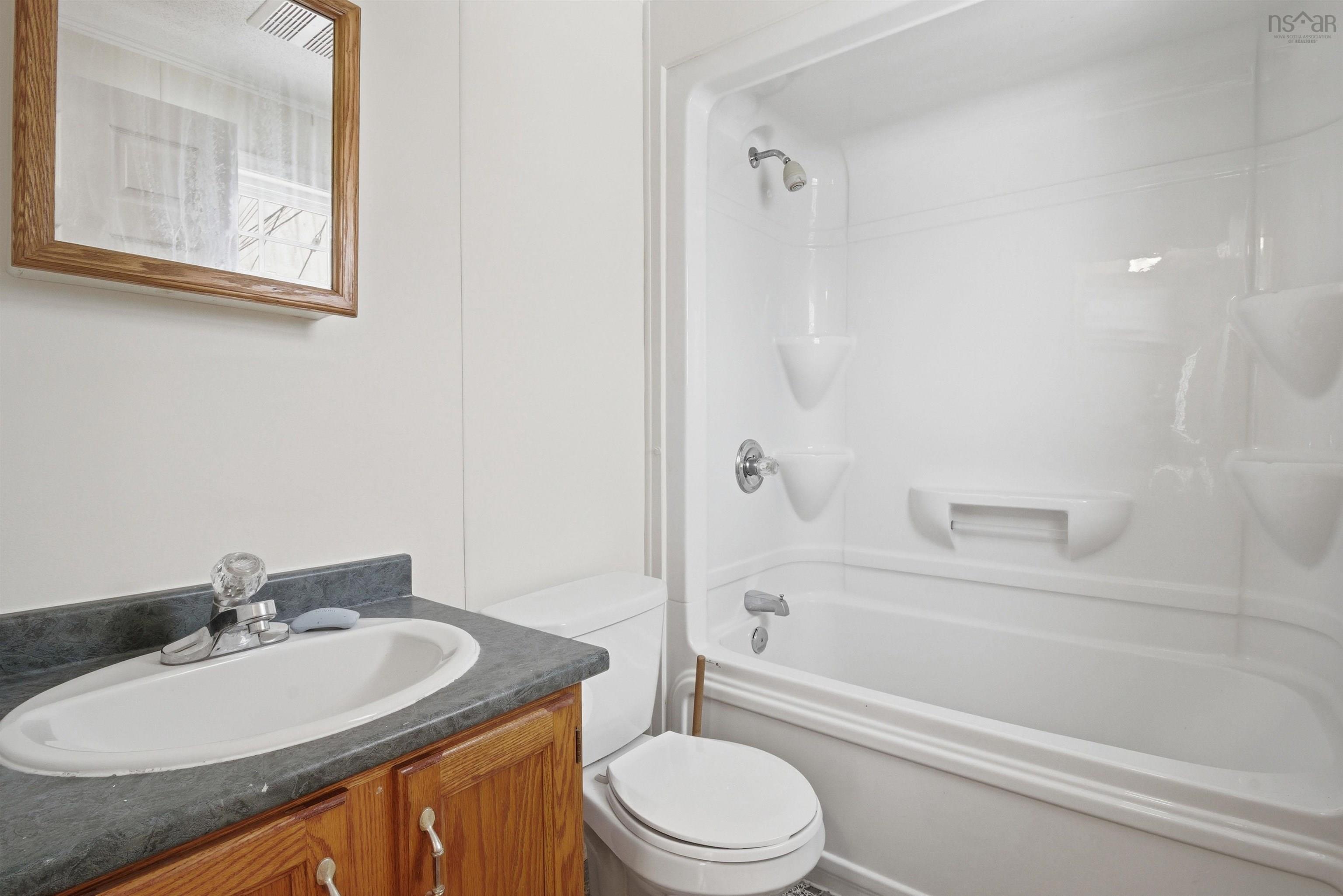 32 Pine Street, Eastern Passage, NS (MLS 202606004)