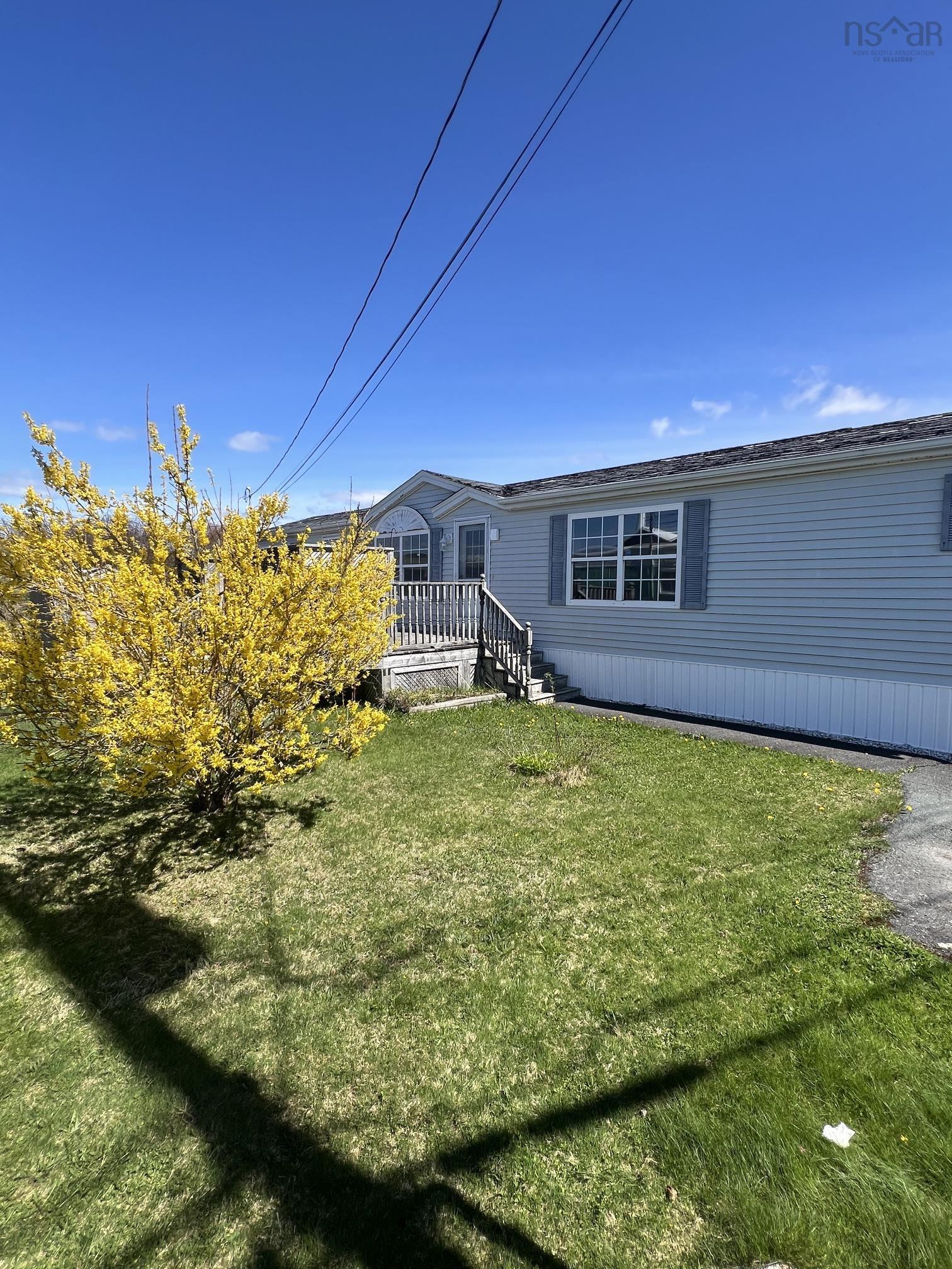 32 Pine Street, Eastern Passage, NS (MLS 202606004)