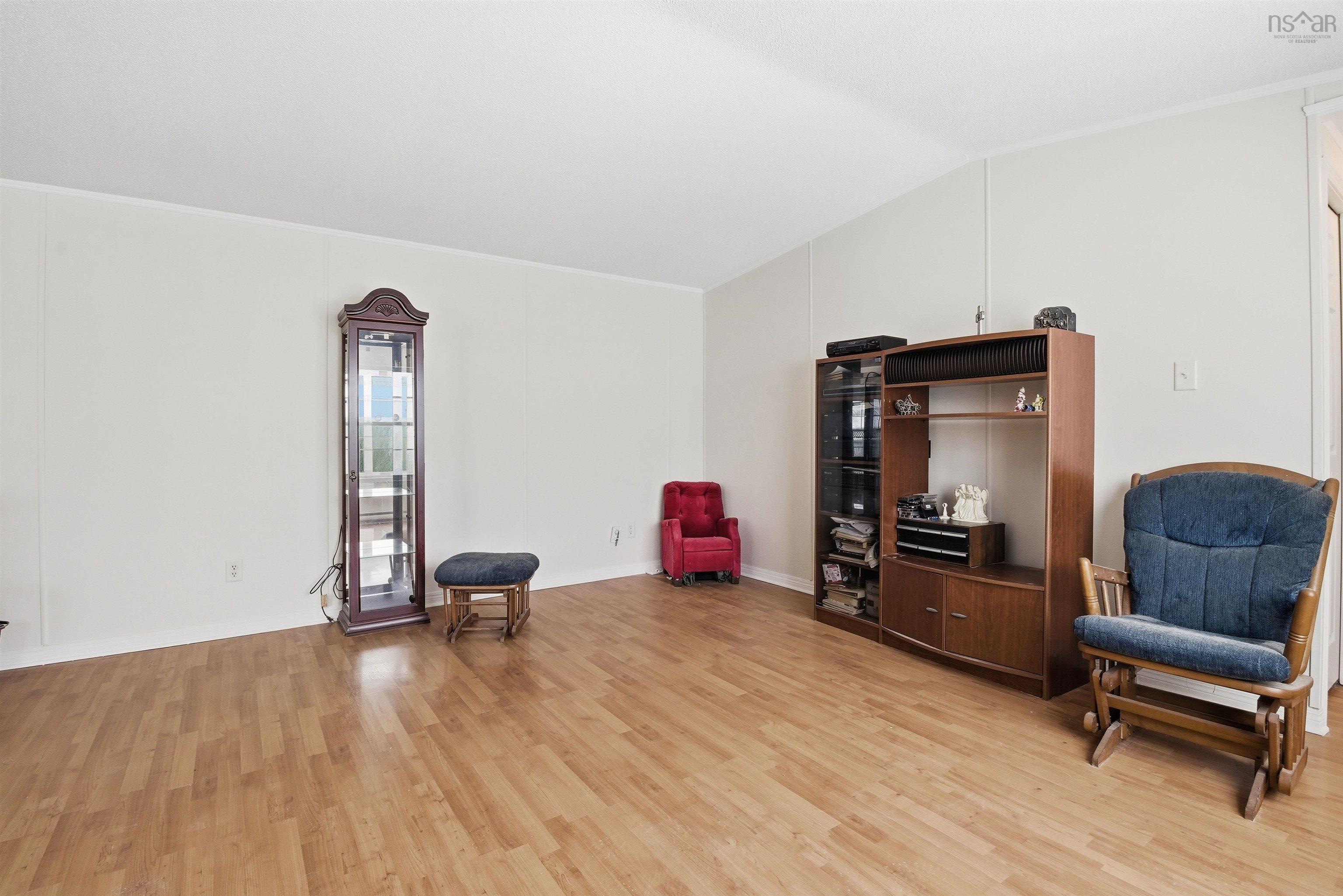 32 Pine Street, Eastern Passage, NS (MLS 202606004)