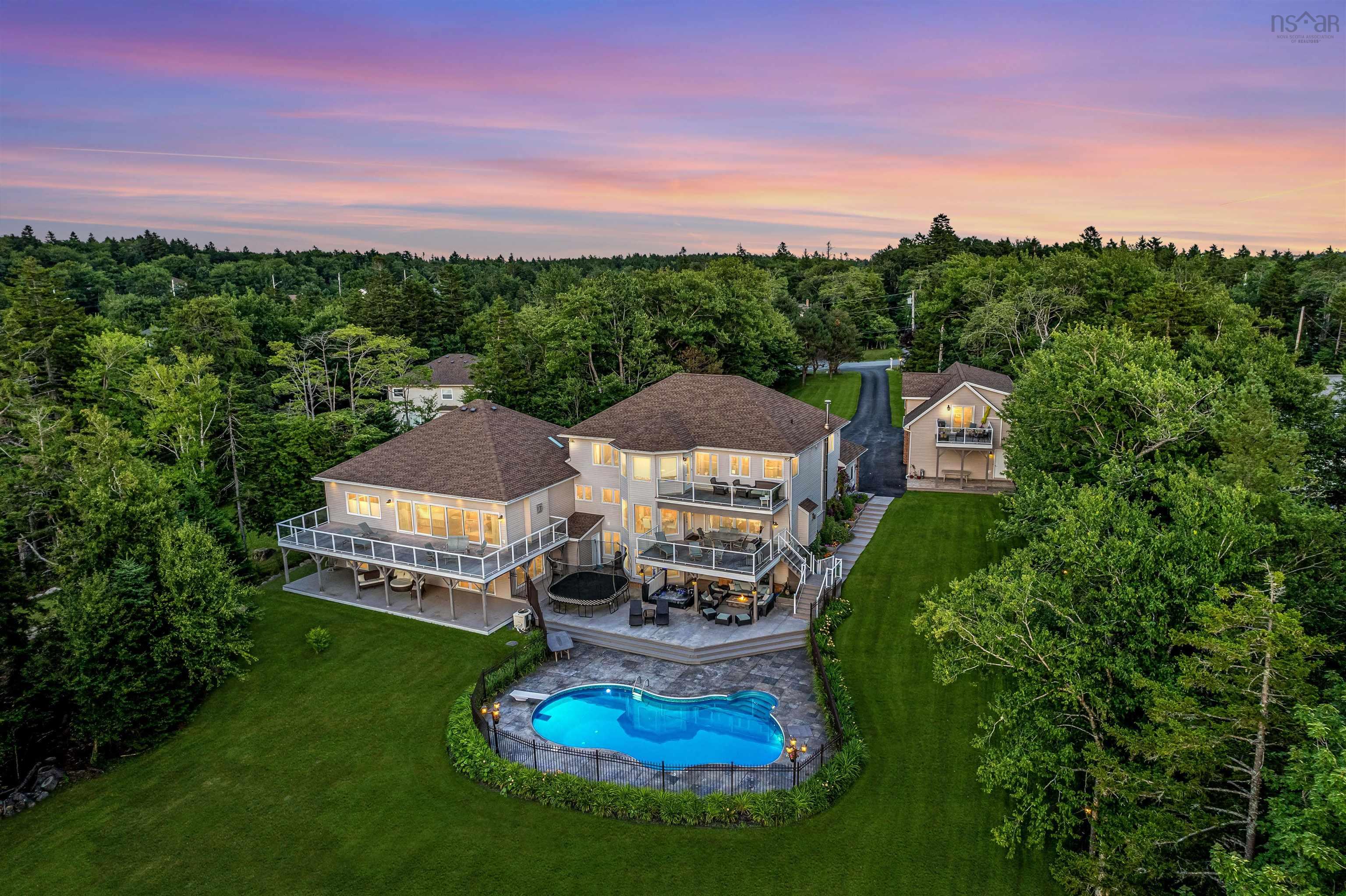 47 Long Lake Drive, Kingswood, NS (MLS® 202606012) | Kingswood Real Estate | RE/MAX Halifax