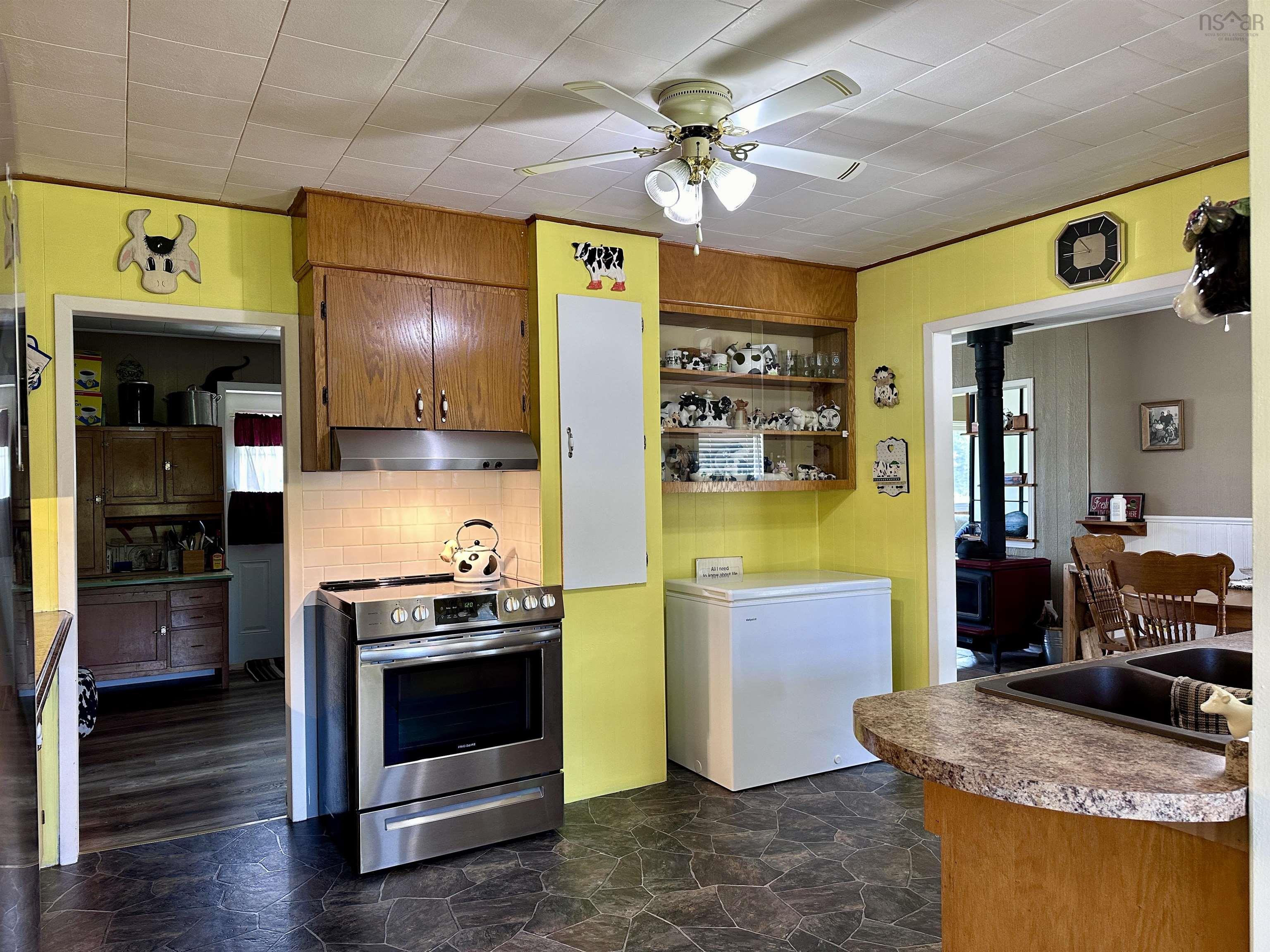 $295,000.00: 385 Brighton Road, Lockeport
