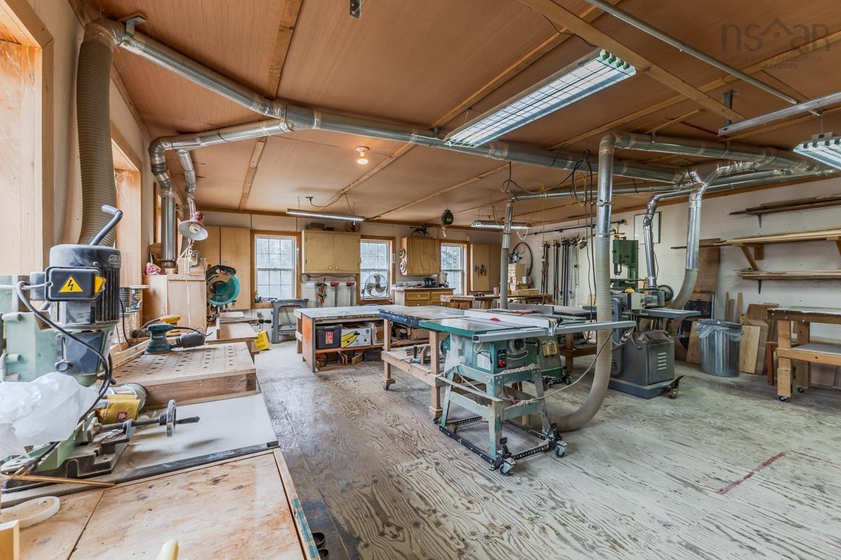 $775,000.00: 161 HIGHWAY 311 Loop, Balfron