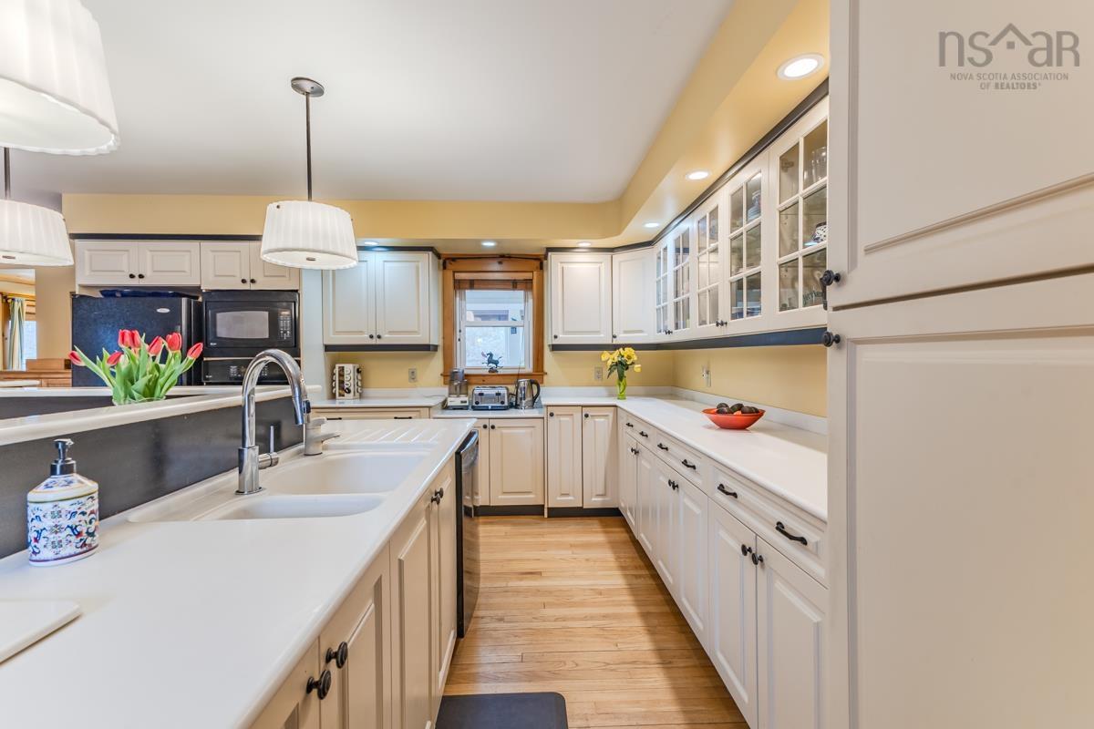 $775,000.00: 161 HIGHWAY 311 Loop, Balfron