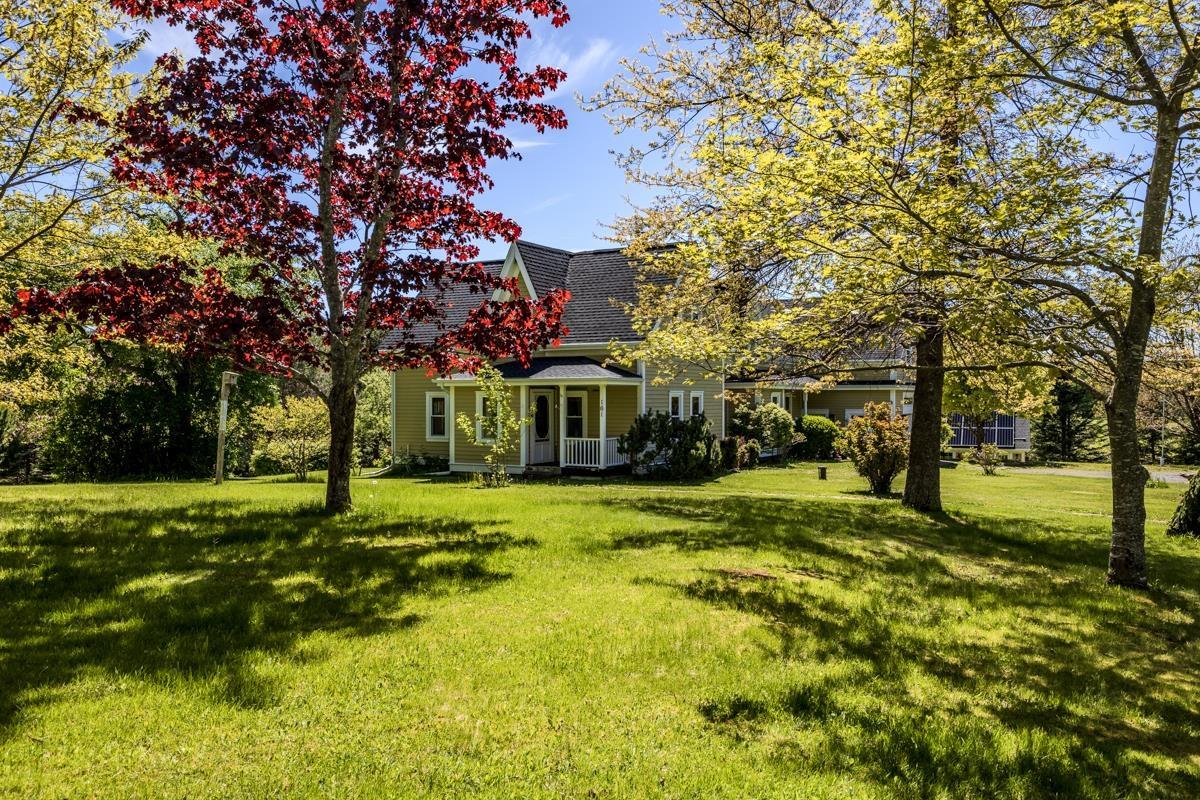 $775,000.00: 161 HIGHWAY 311 Loop, Balfron