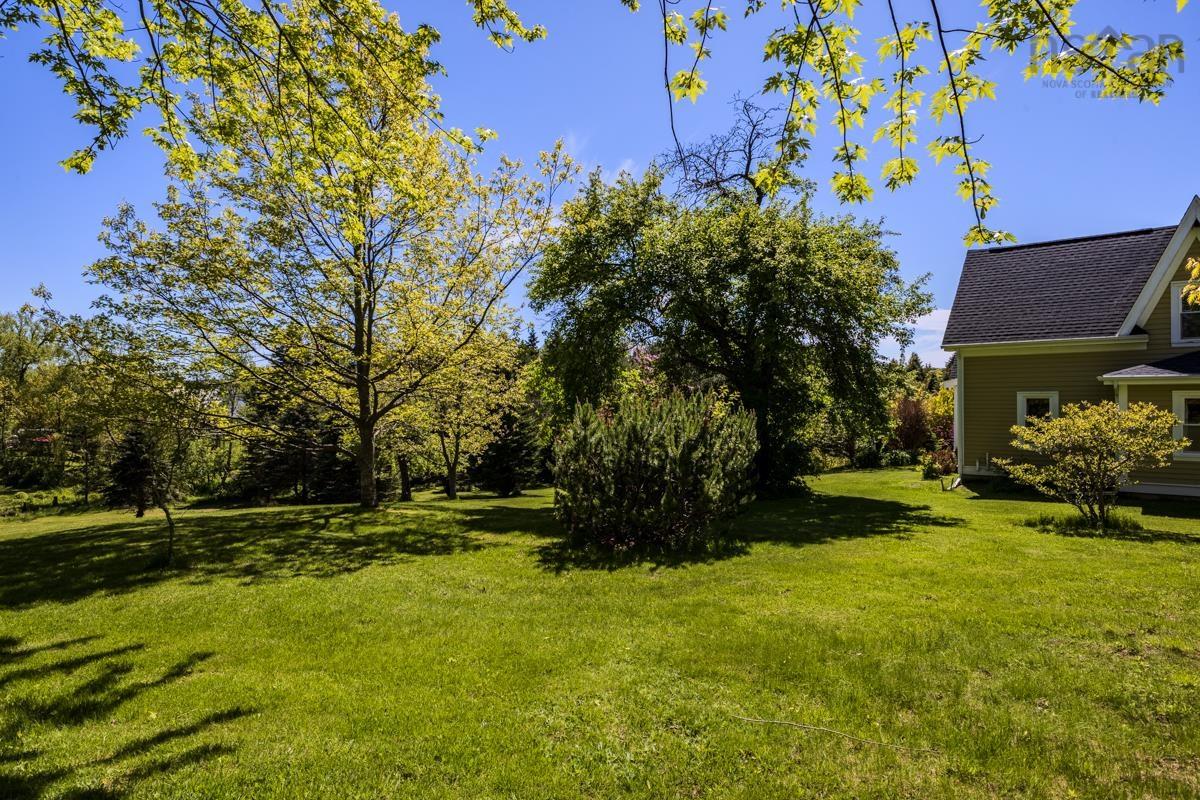 $775,000.00: 161 HIGHWAY 311 Loop, Balfron