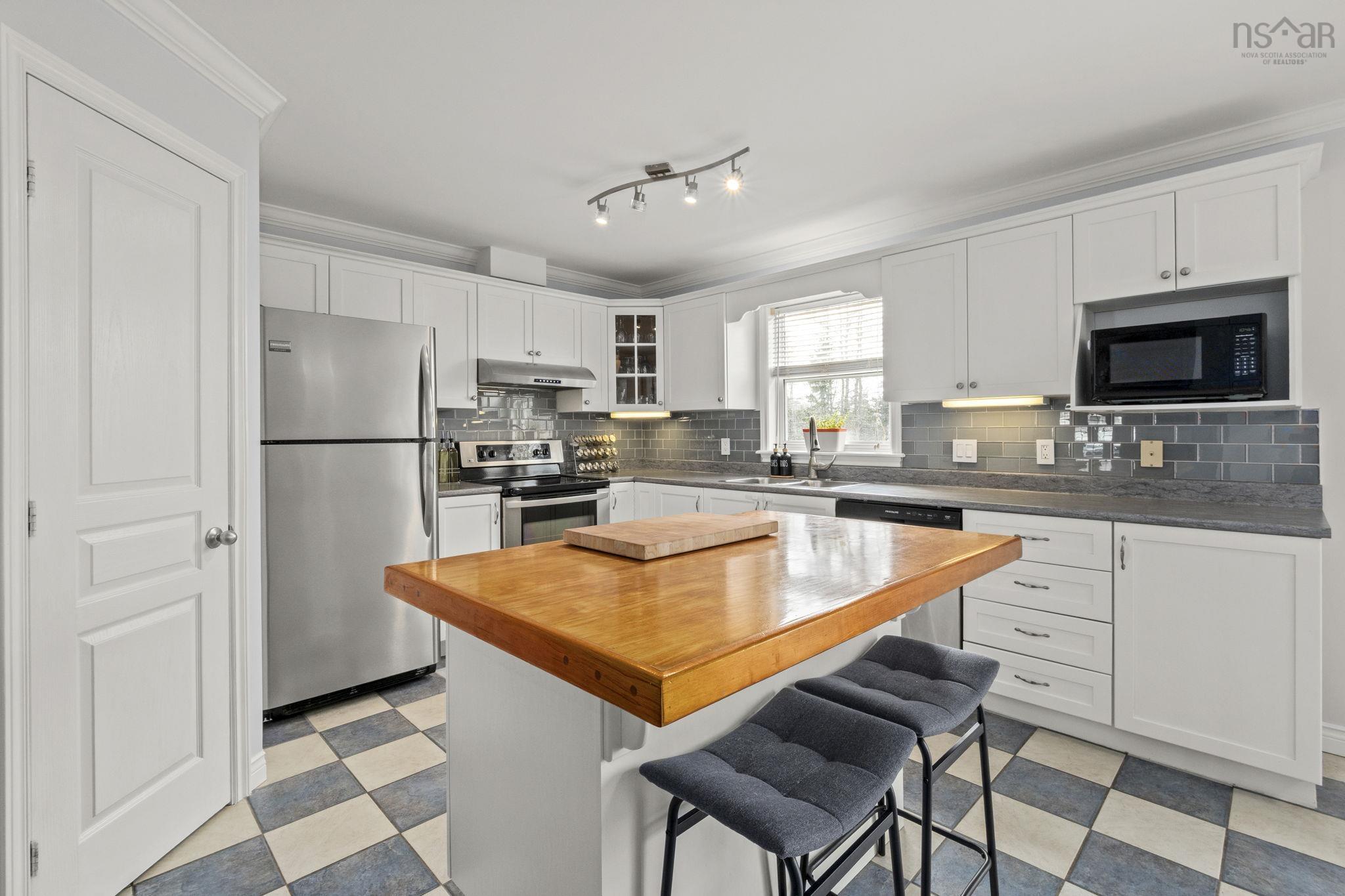 99 Brookview Drive, Cole Harbour, NS (MLS 202606025)