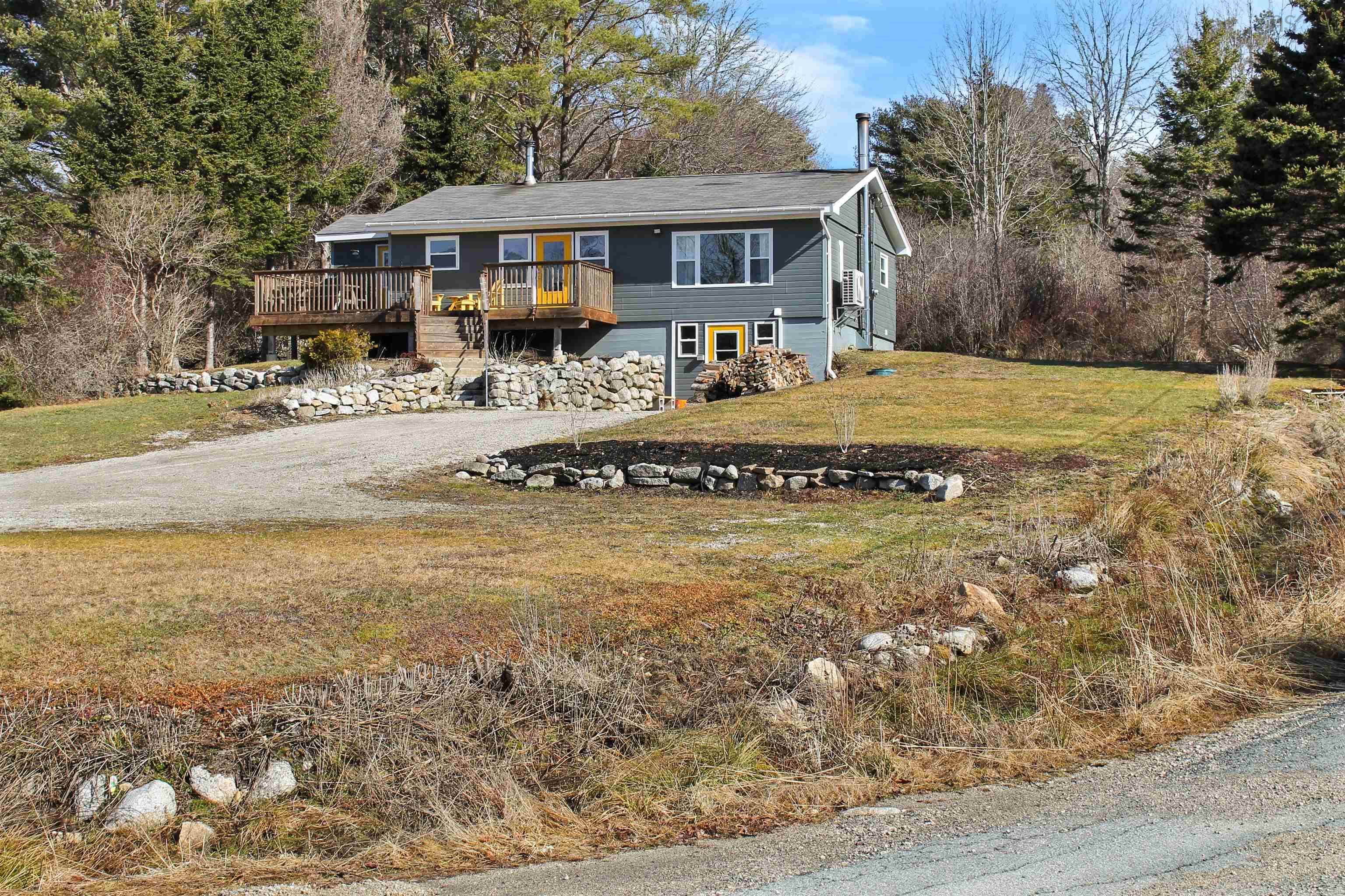 $795,000.00: 9 Scotch Cove Road, East Chester