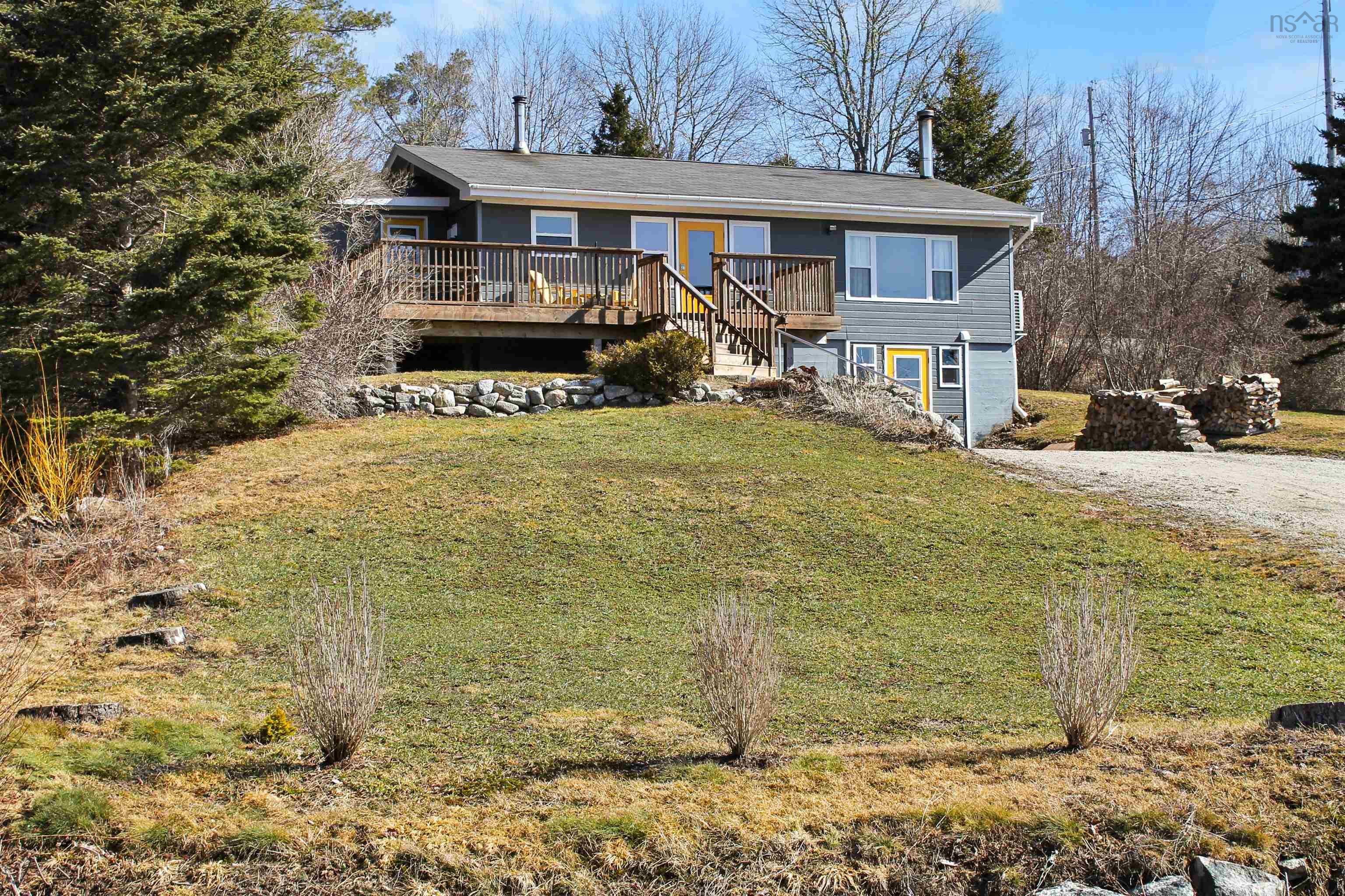 $795,000.00: 9 Scotch Cove Road, East Chester