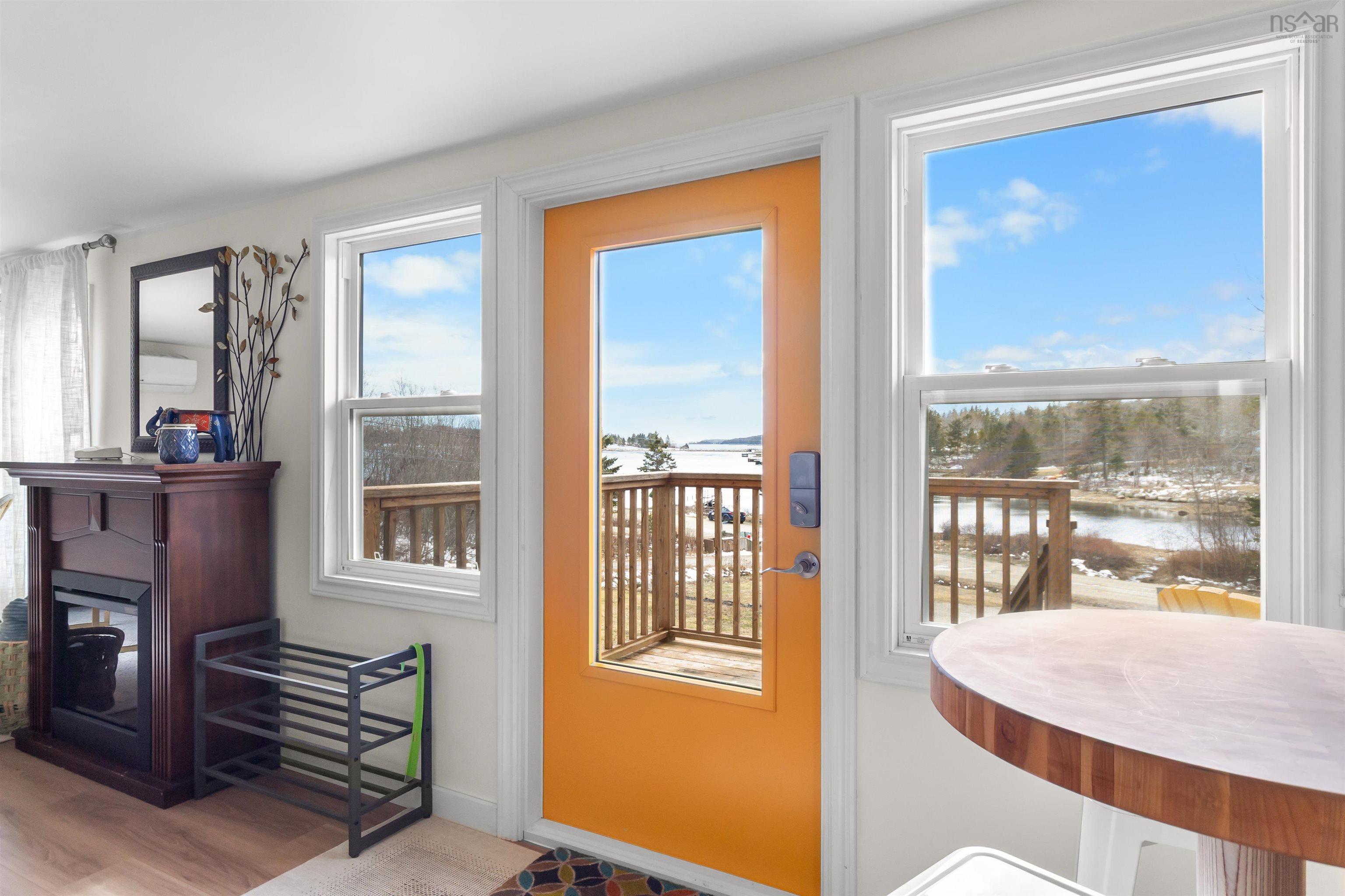 $795,000.00: 9 Scotch Cove Road, East Chester