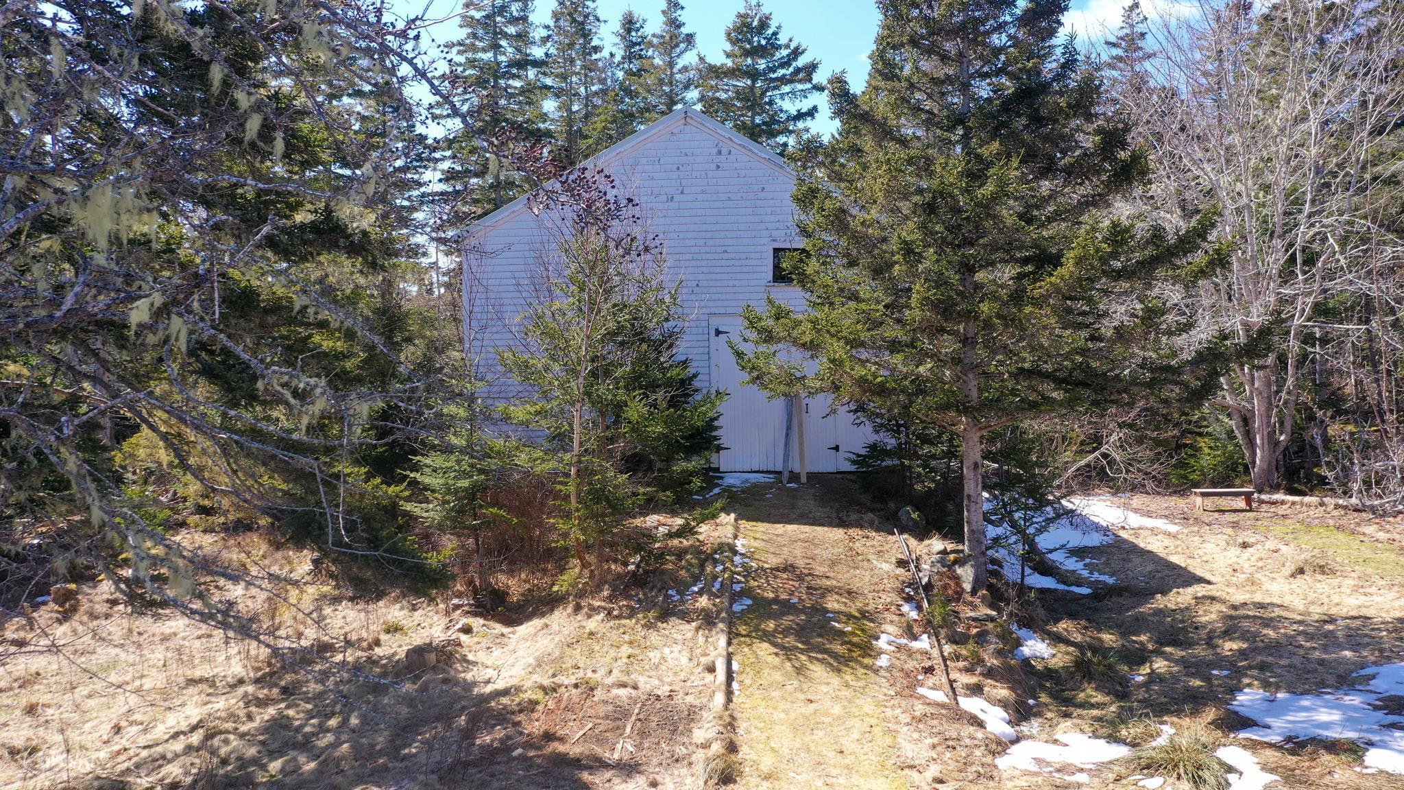 $739,999.00: 5168 Highway 331, Crescent Beach