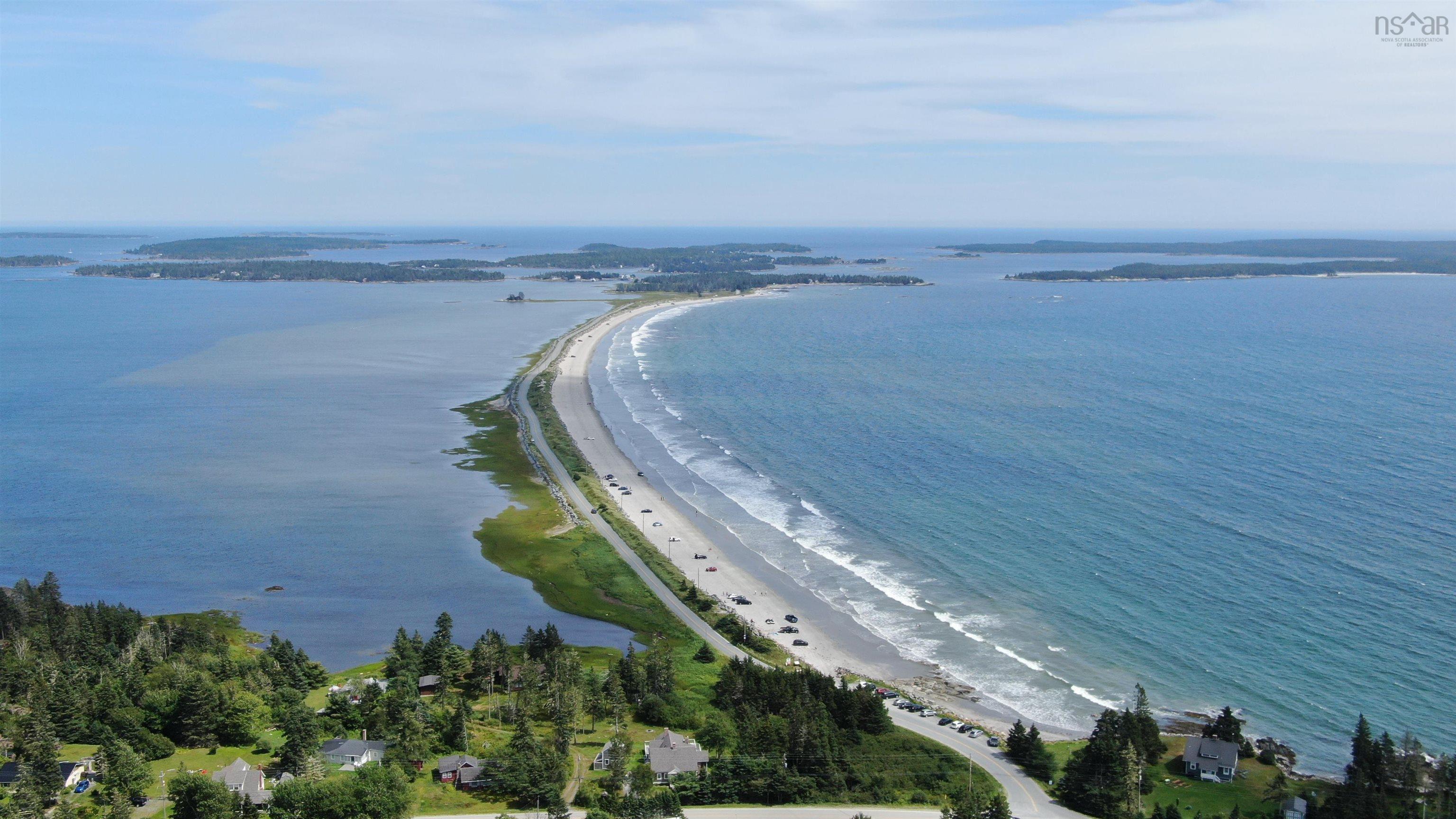 $739,999.00: 5168 Highway 331, Crescent Beach