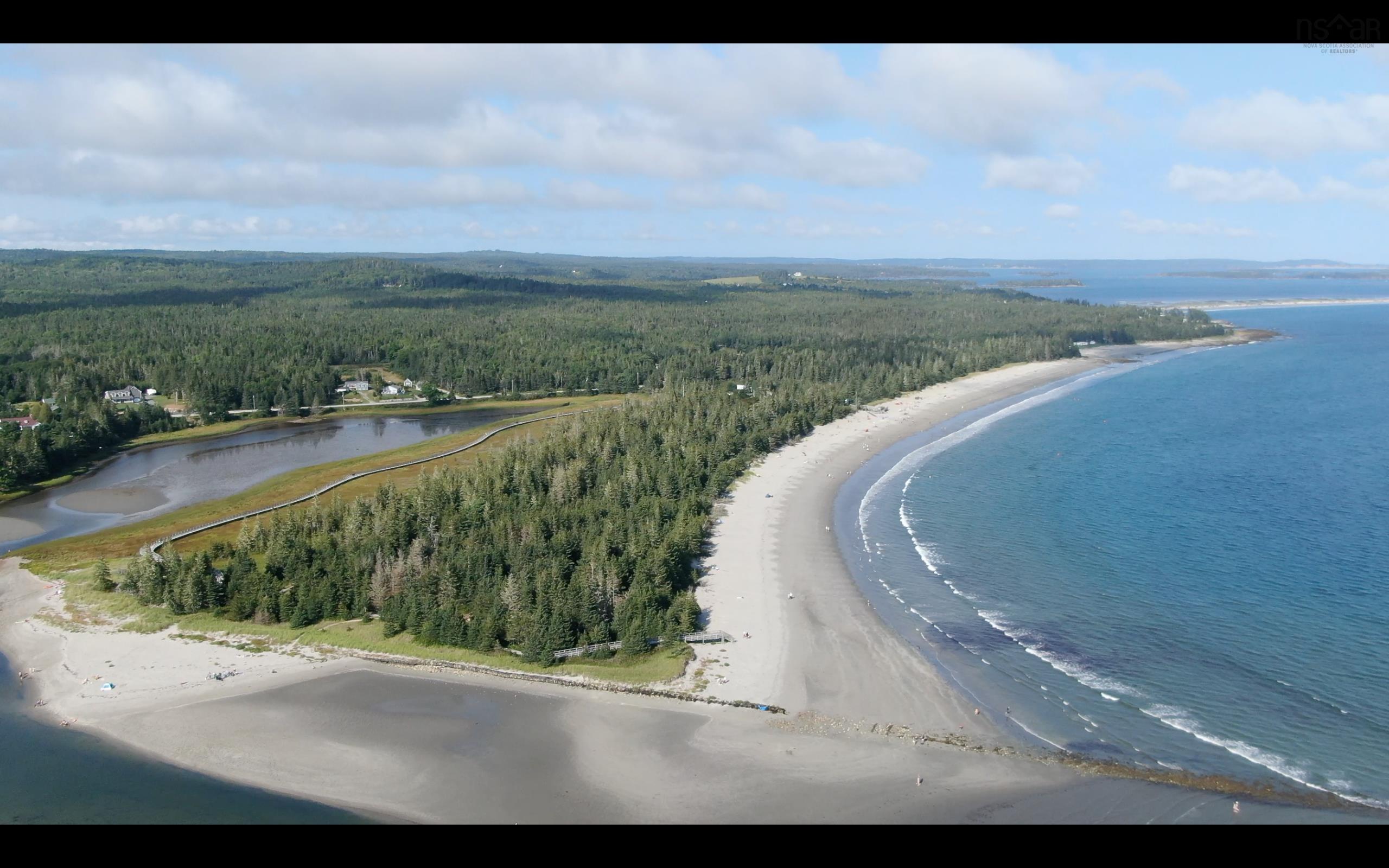 $739,999.00: 5168 Highway 331, Crescent Beach