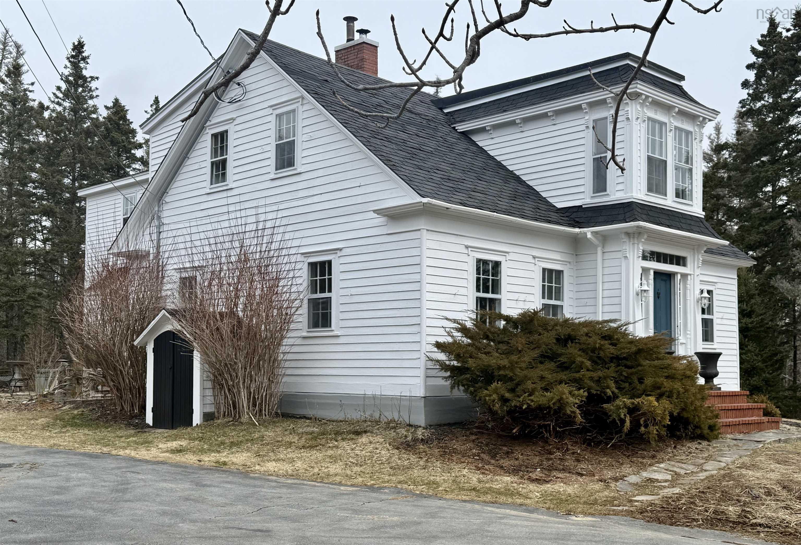 $739,999.00: 5168 Highway 331, Crescent Beach