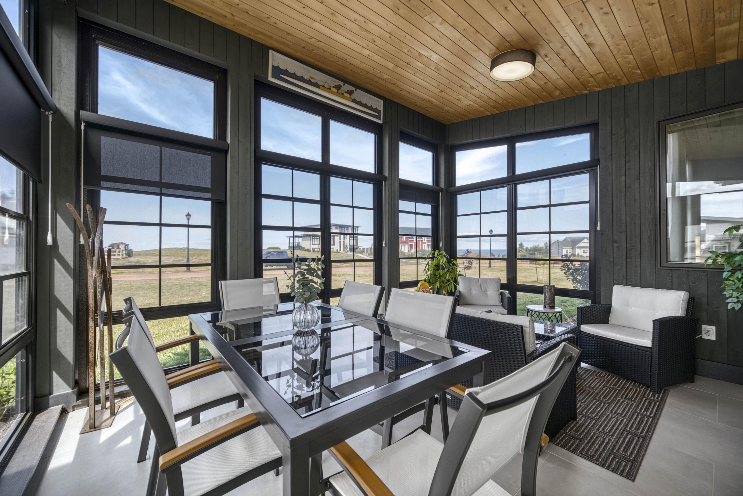 $1,750,000.00: 68 Anchorage Lane, Fox Harbour