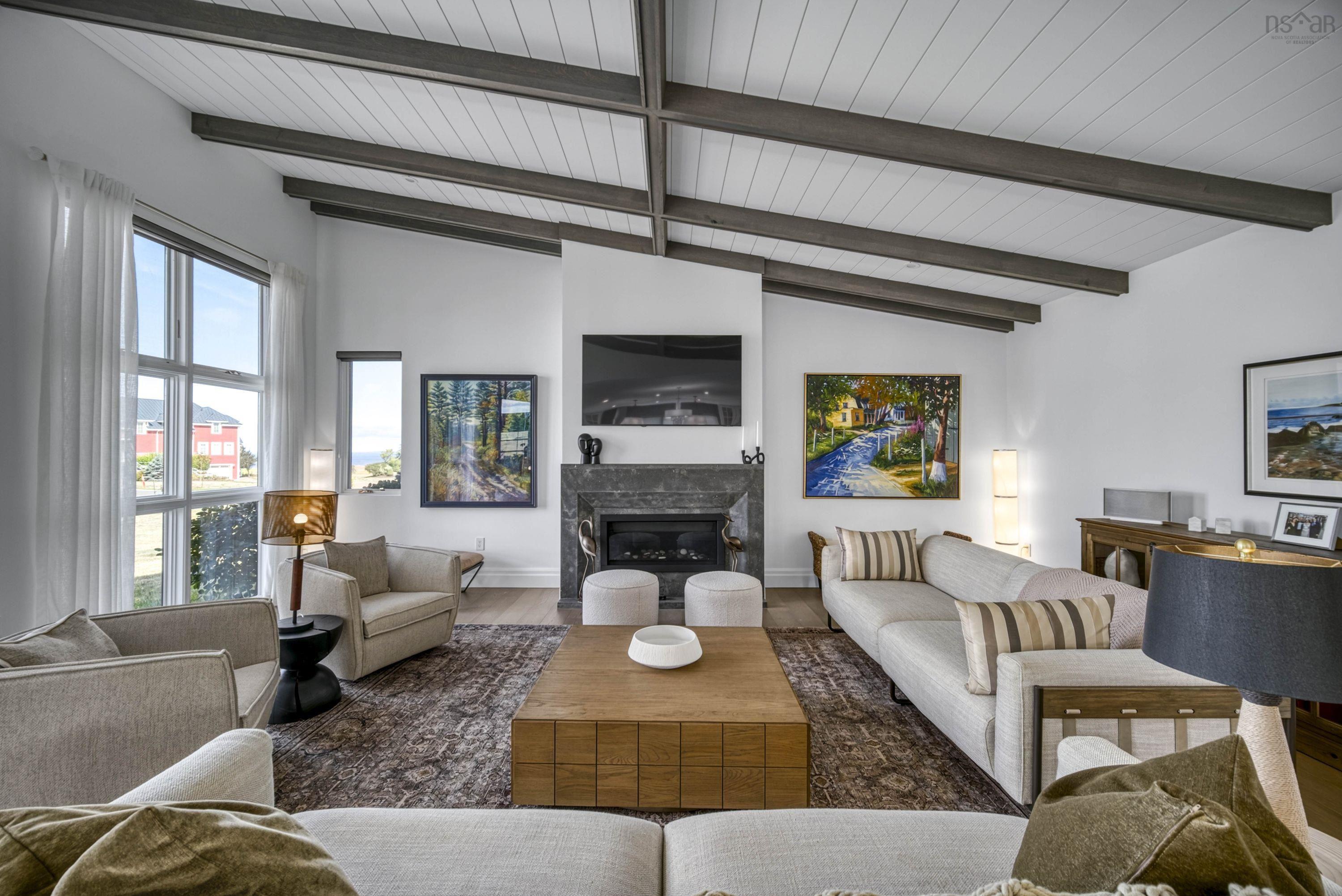 $1,750,000.00: 68 Anchorage Lane, Fox Harbour