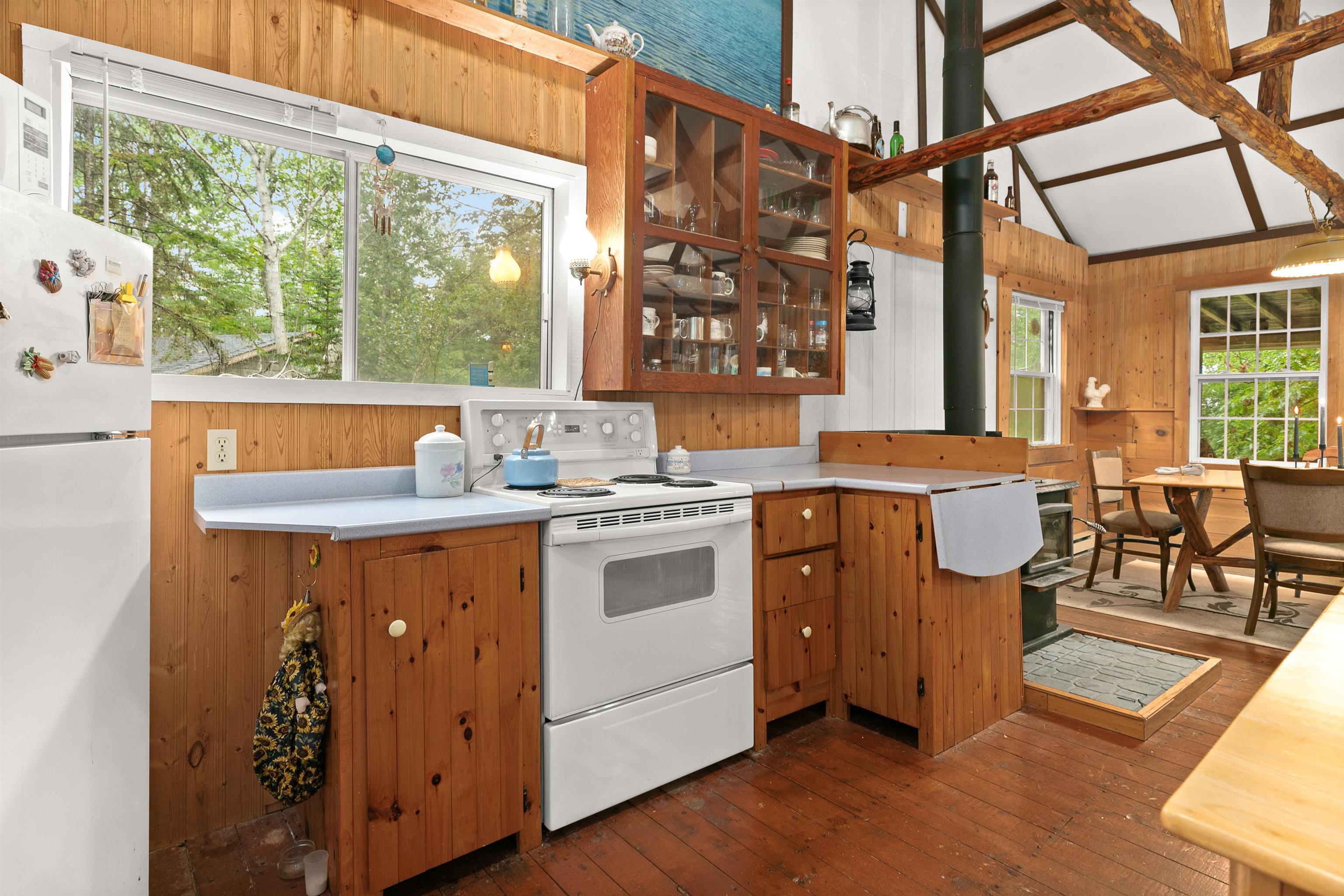 $275,000.00: 123 Fieldwood Lane, Brule Shore