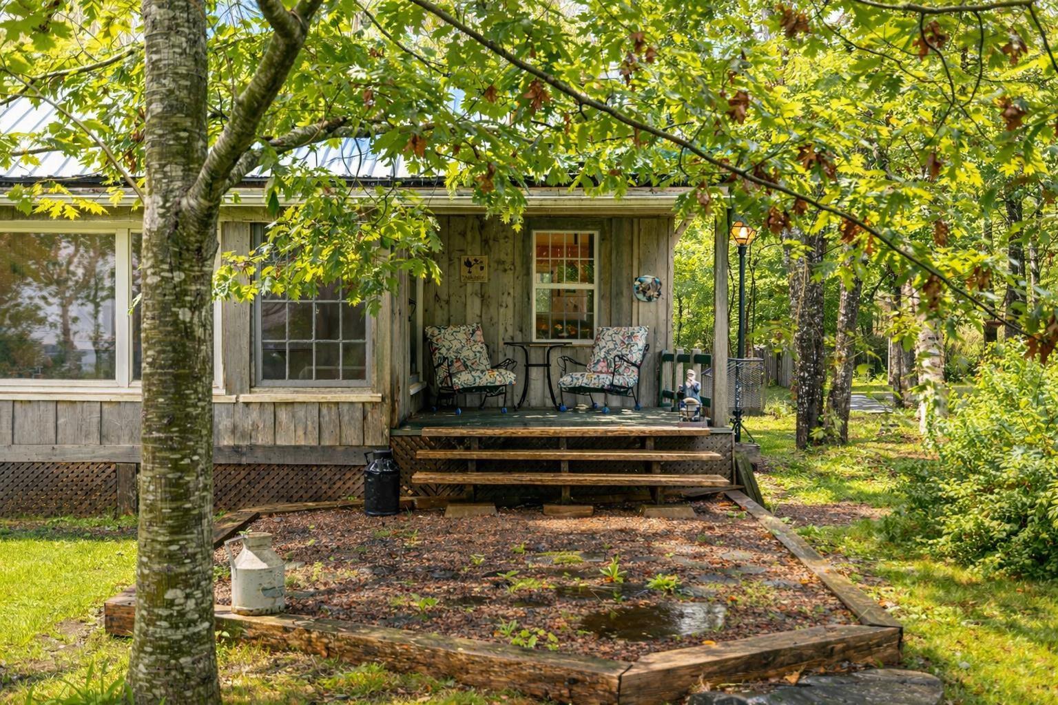 $275,000.00: 123 Fieldwood Lane, Brule Shore