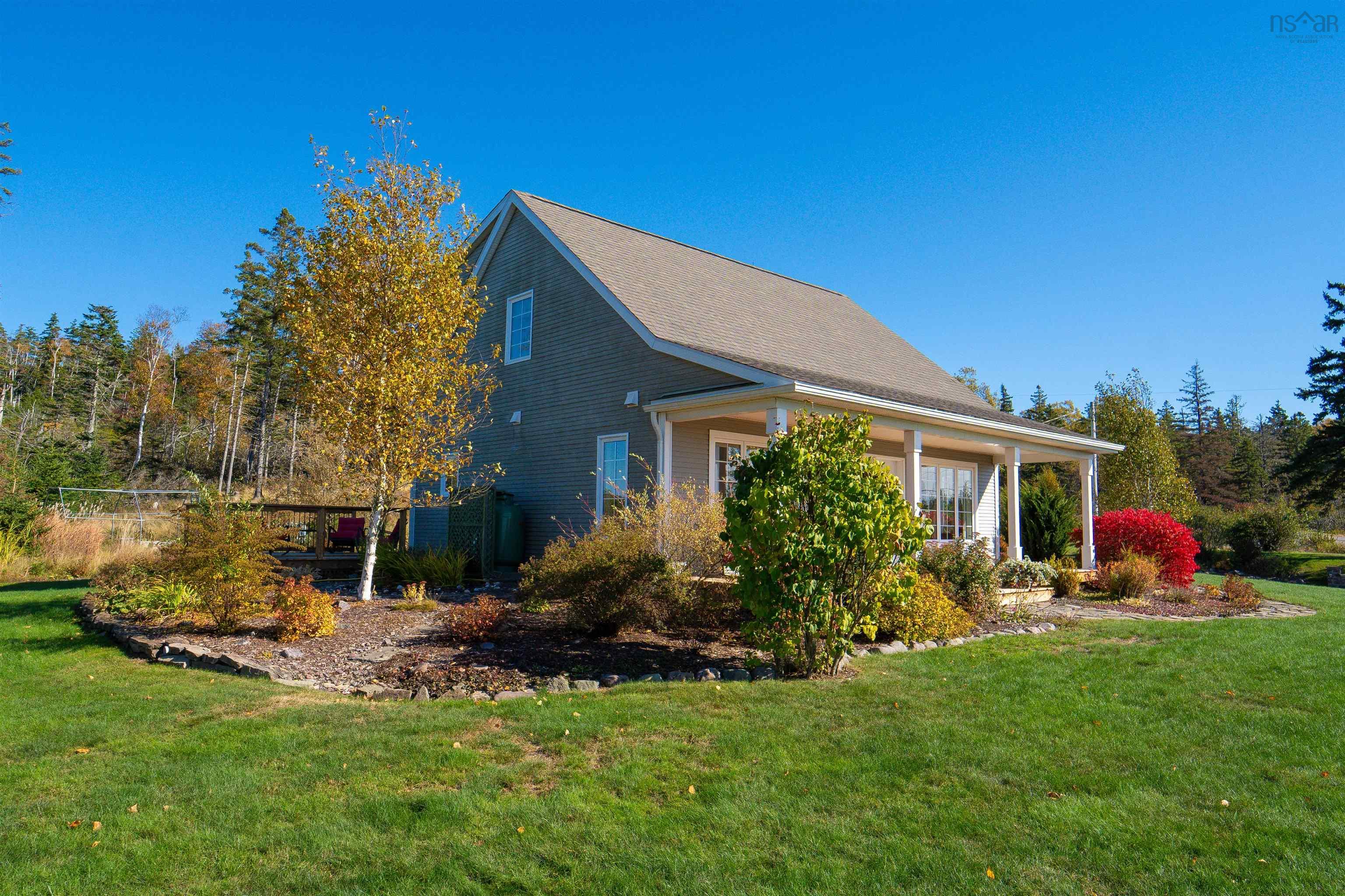 $538,499.00: 893 Two Islands Road, Parrsboro
