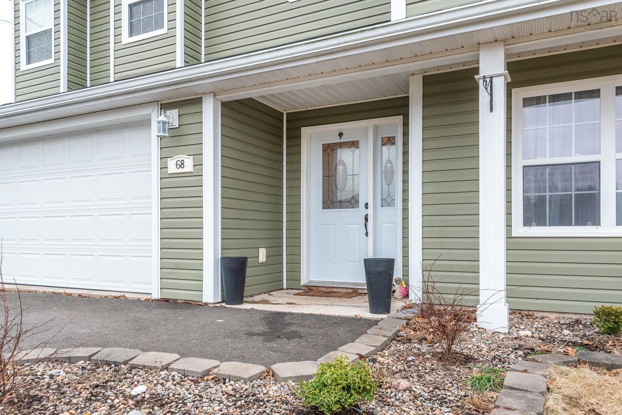 $545,000.00: 68 Terra Nova Drive, Greenwood