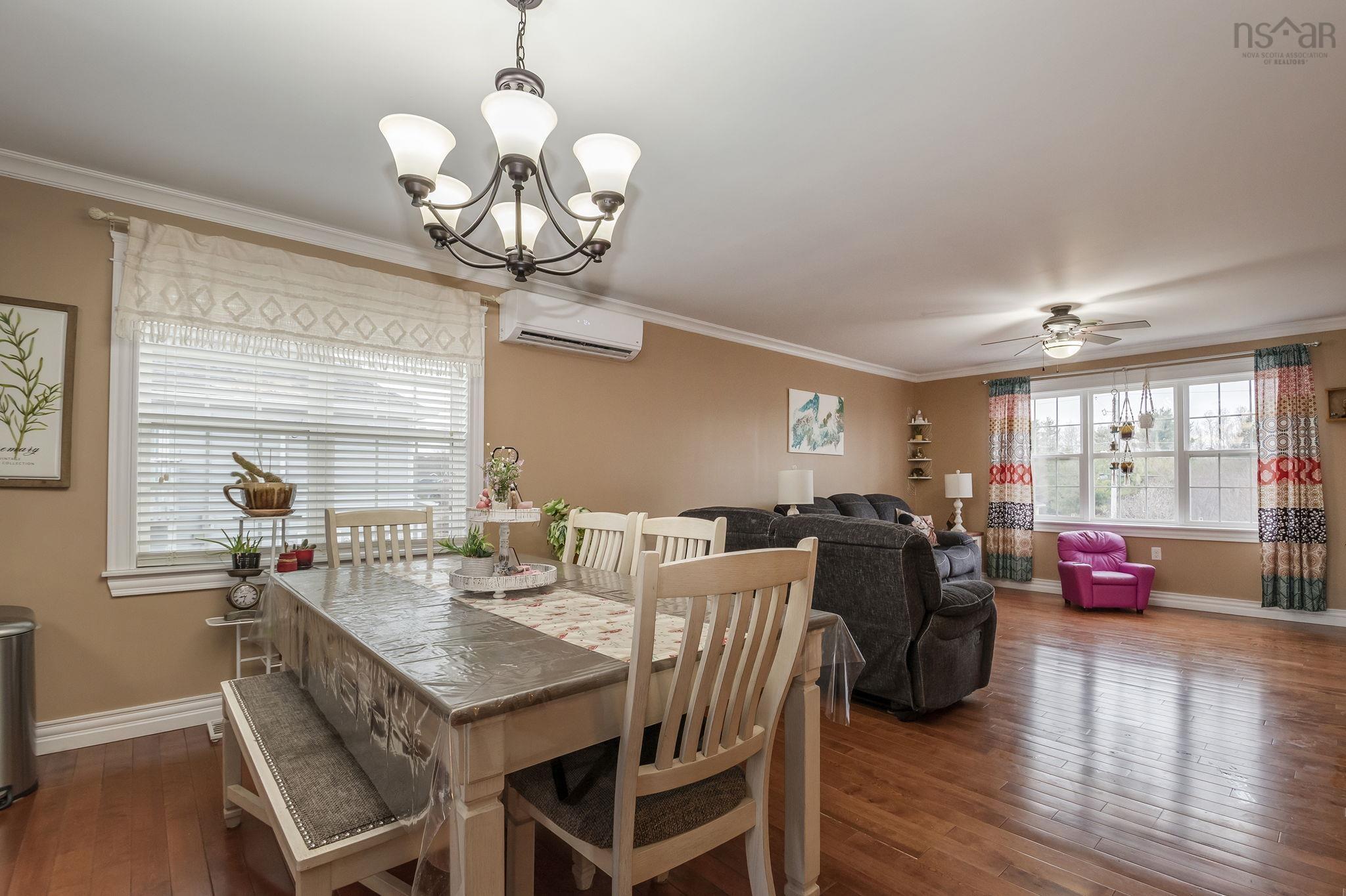 $545,000.00: 68 Terra Nova Drive, Greenwood