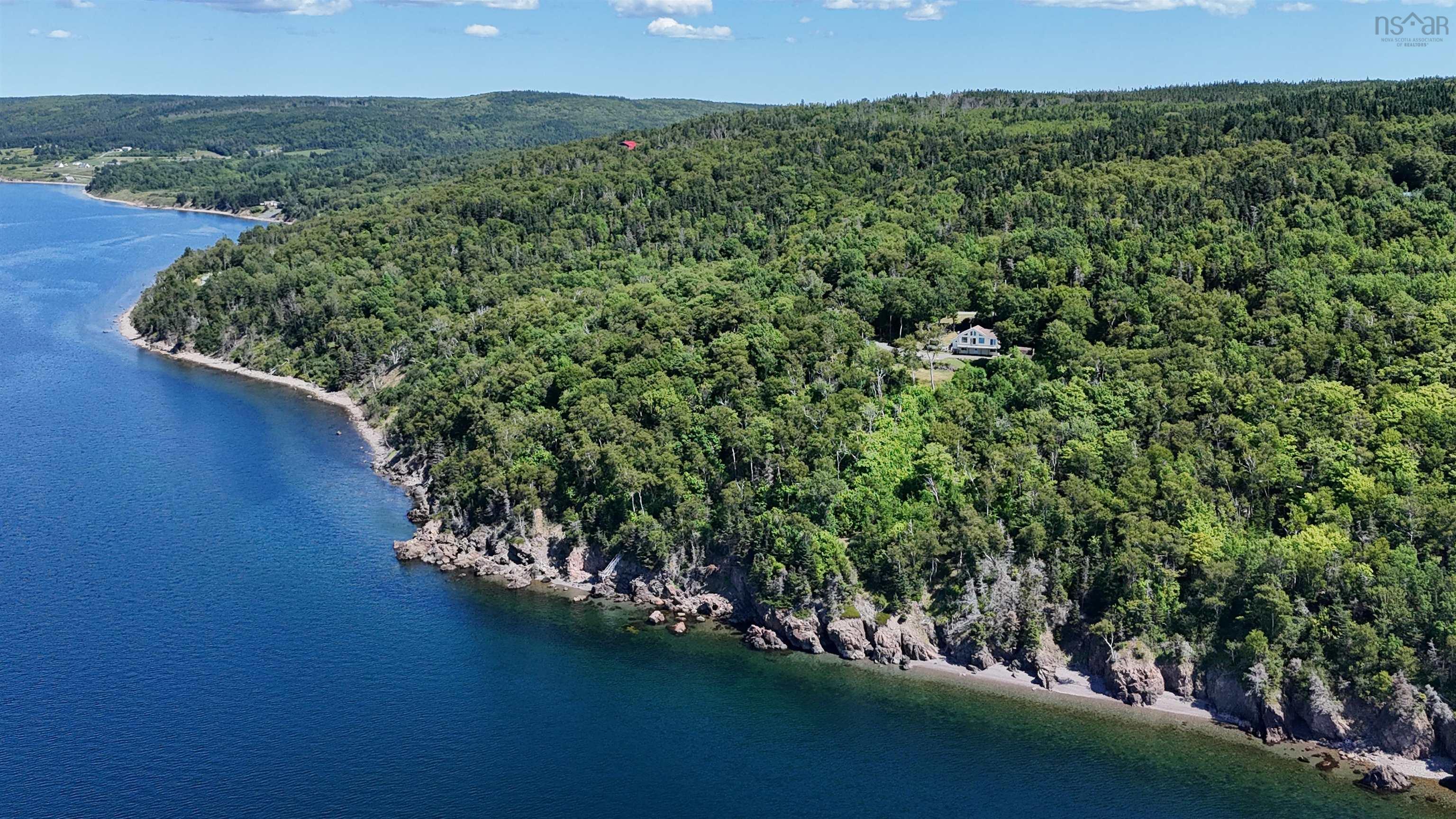 $489,000.00: 95 LAKESHORE Drive W, Irish Cove