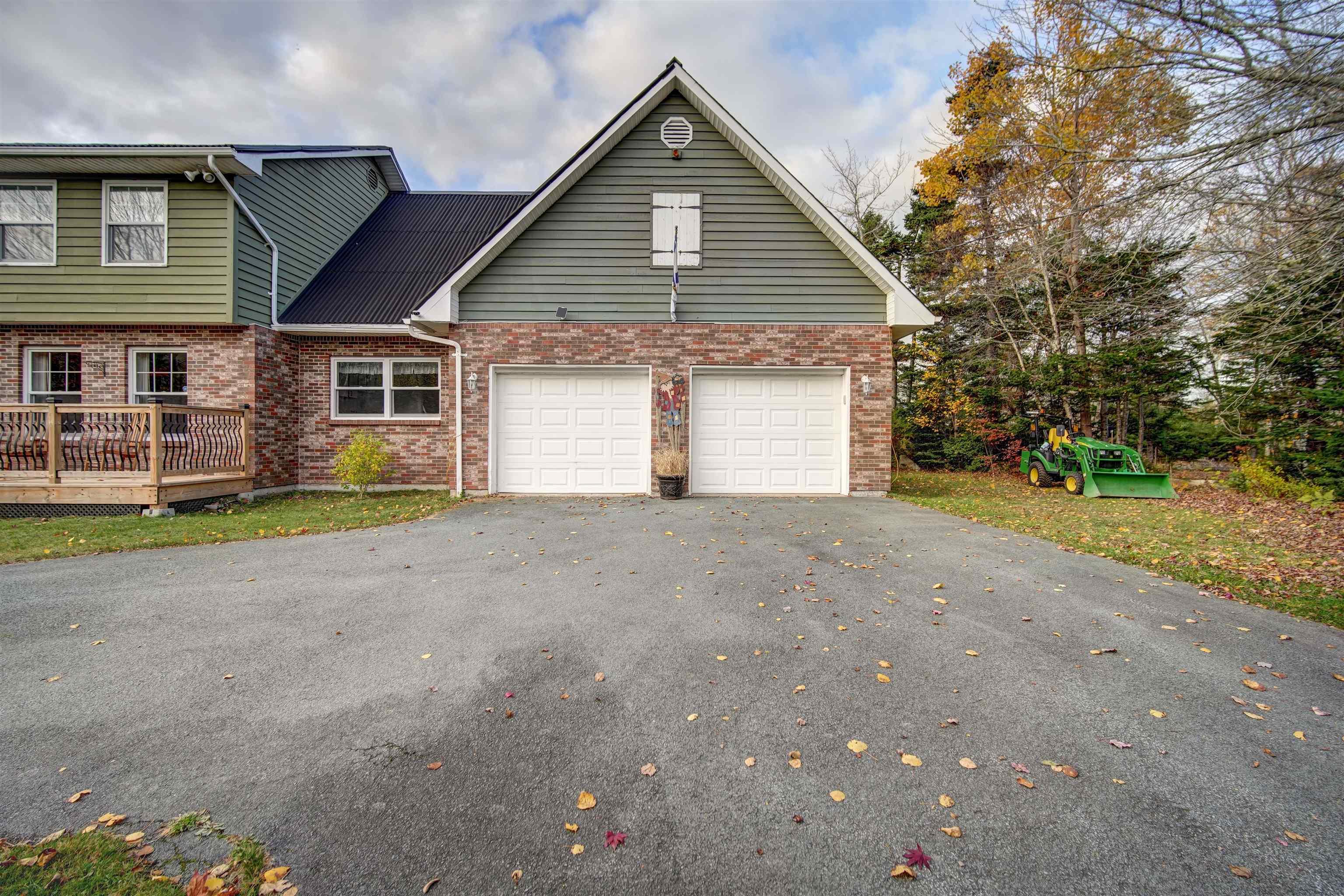 18 Mahar Drive, Shad Bay, NS (MLS 202606096)