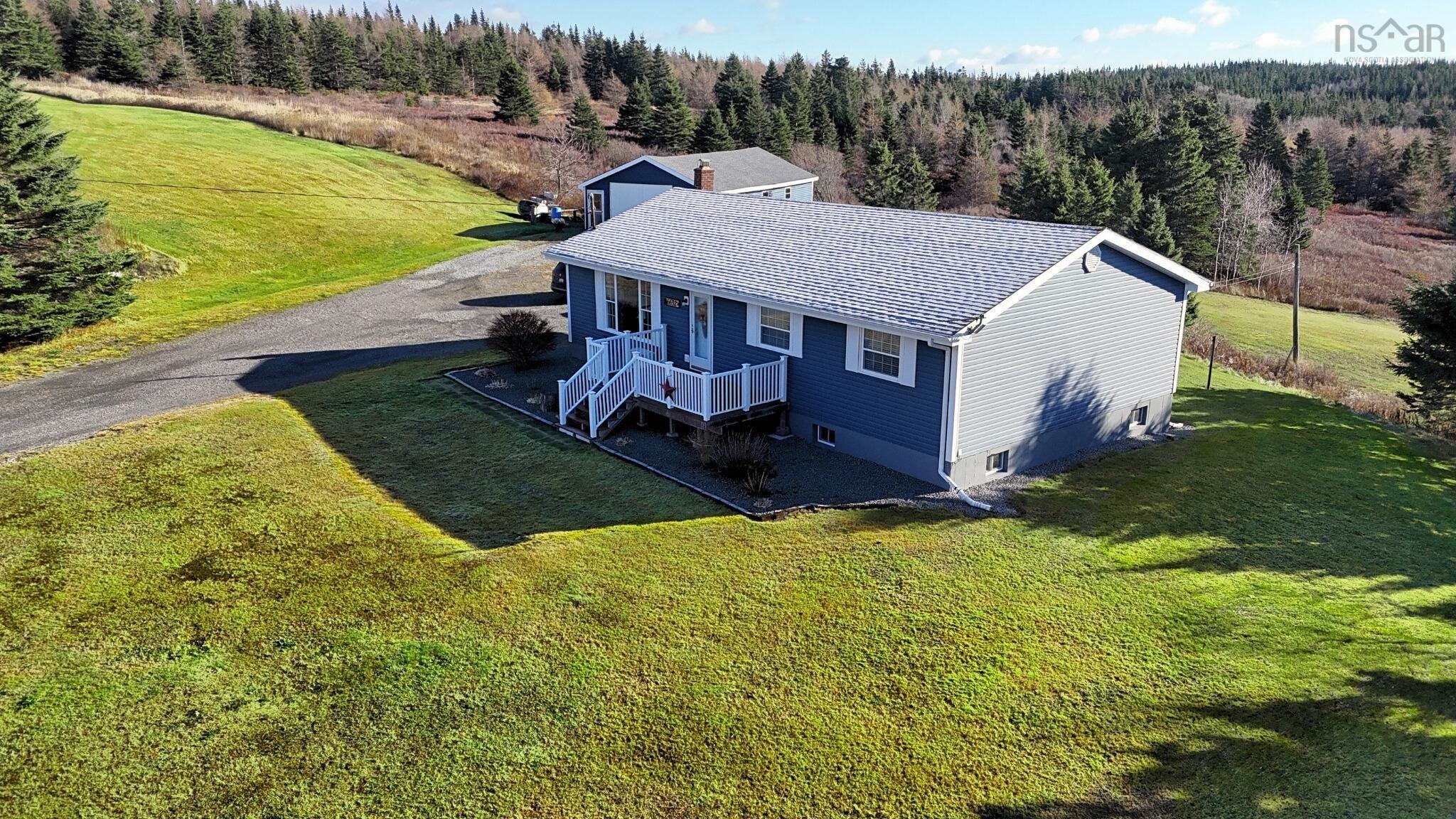 $399,000.00: 6632 St Peters Fourchu Road, Framboise Intervale