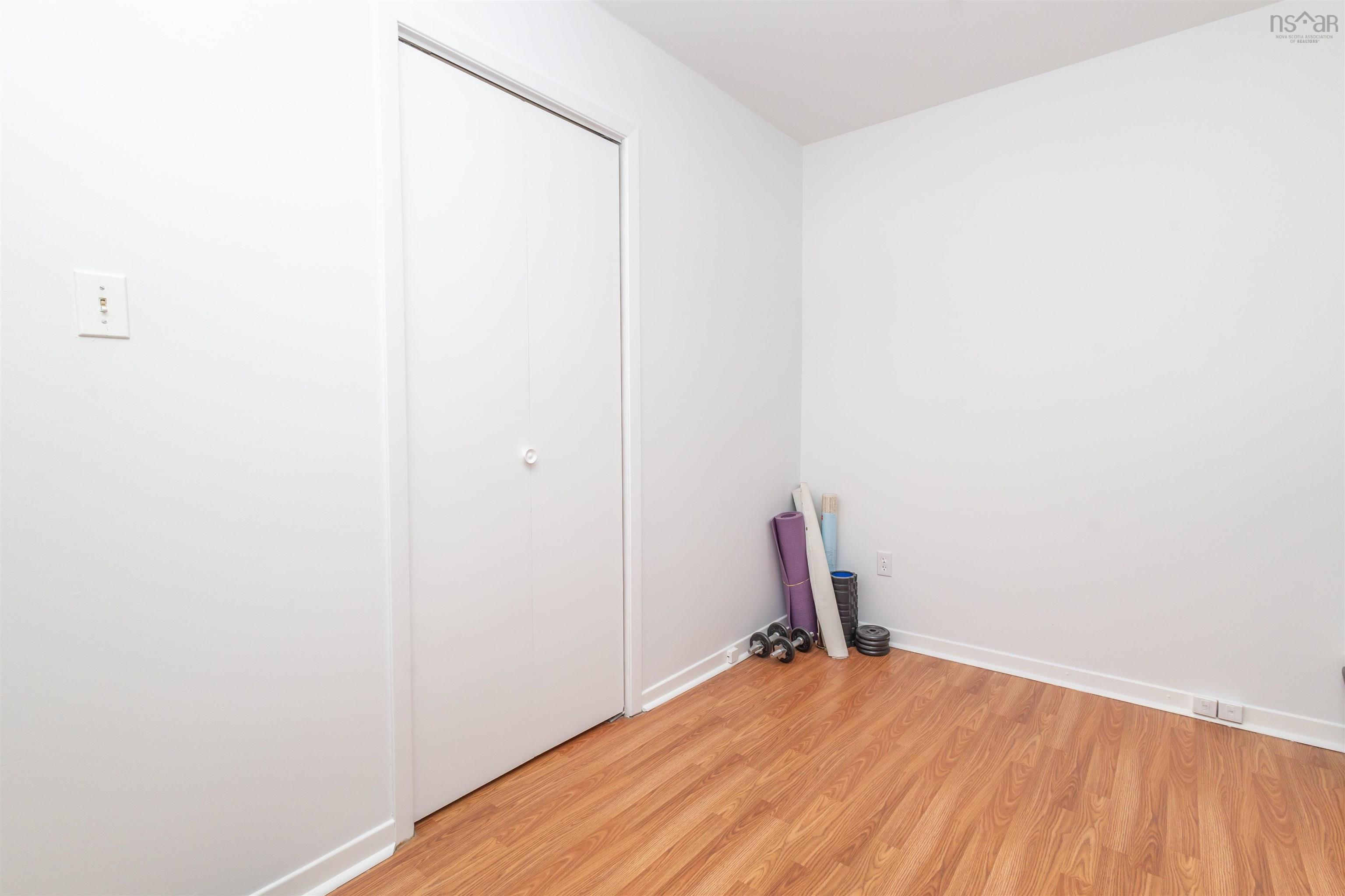 $299,000.00: 3381 Long Island Road, Long Island