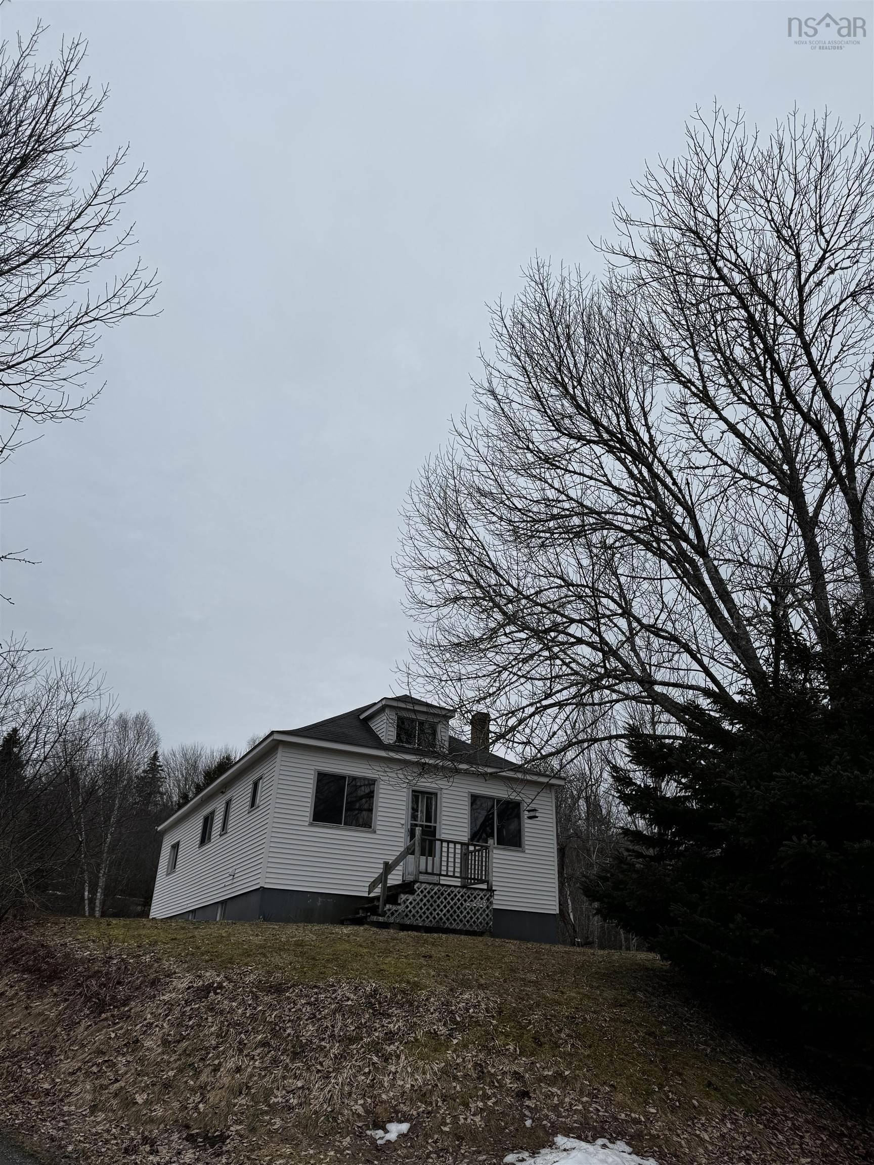 $240,000.00: 4136 Antigonish Guysborough Road, Lesterdale