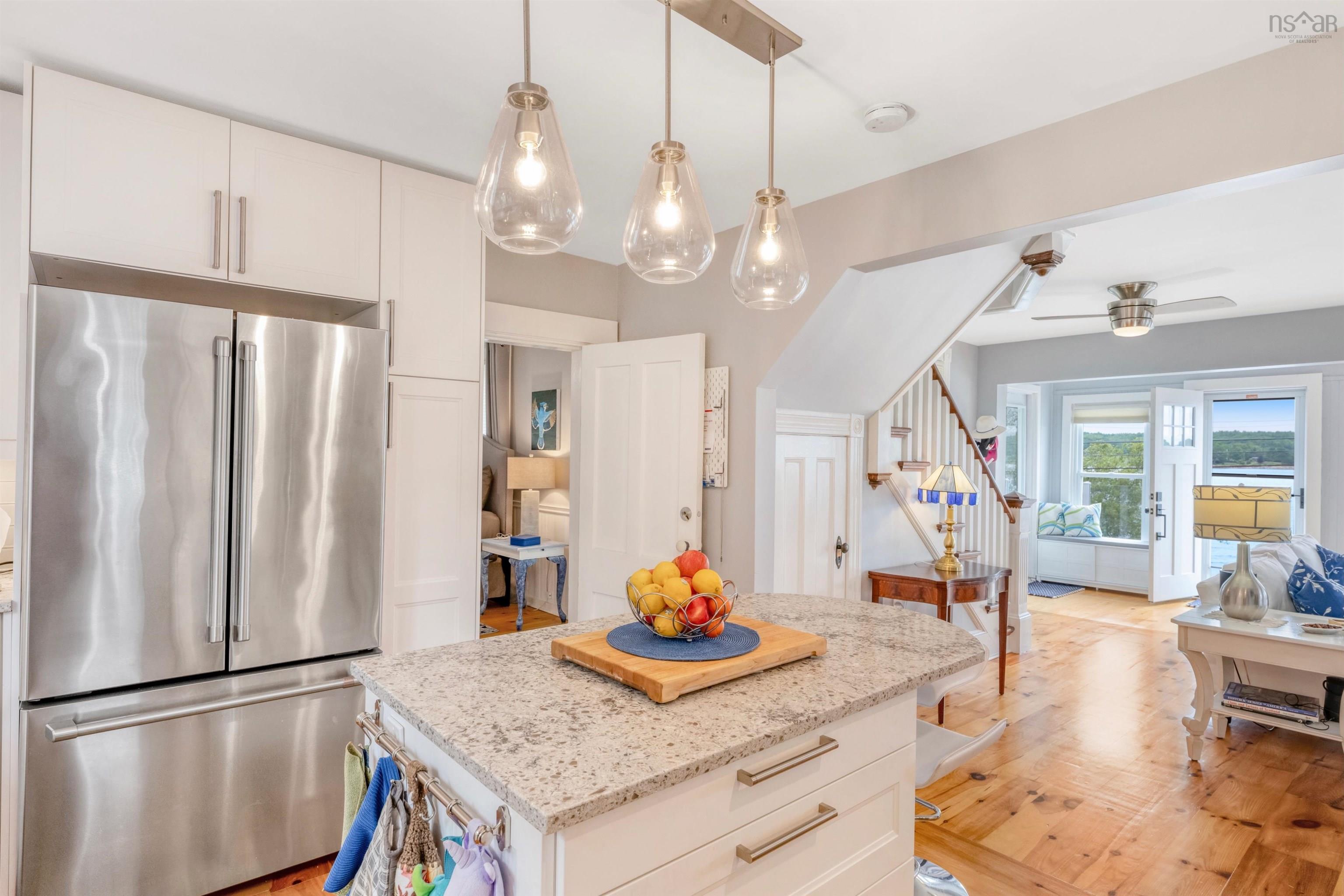 $849,000.00: 958 Main Street, Mahone Bay